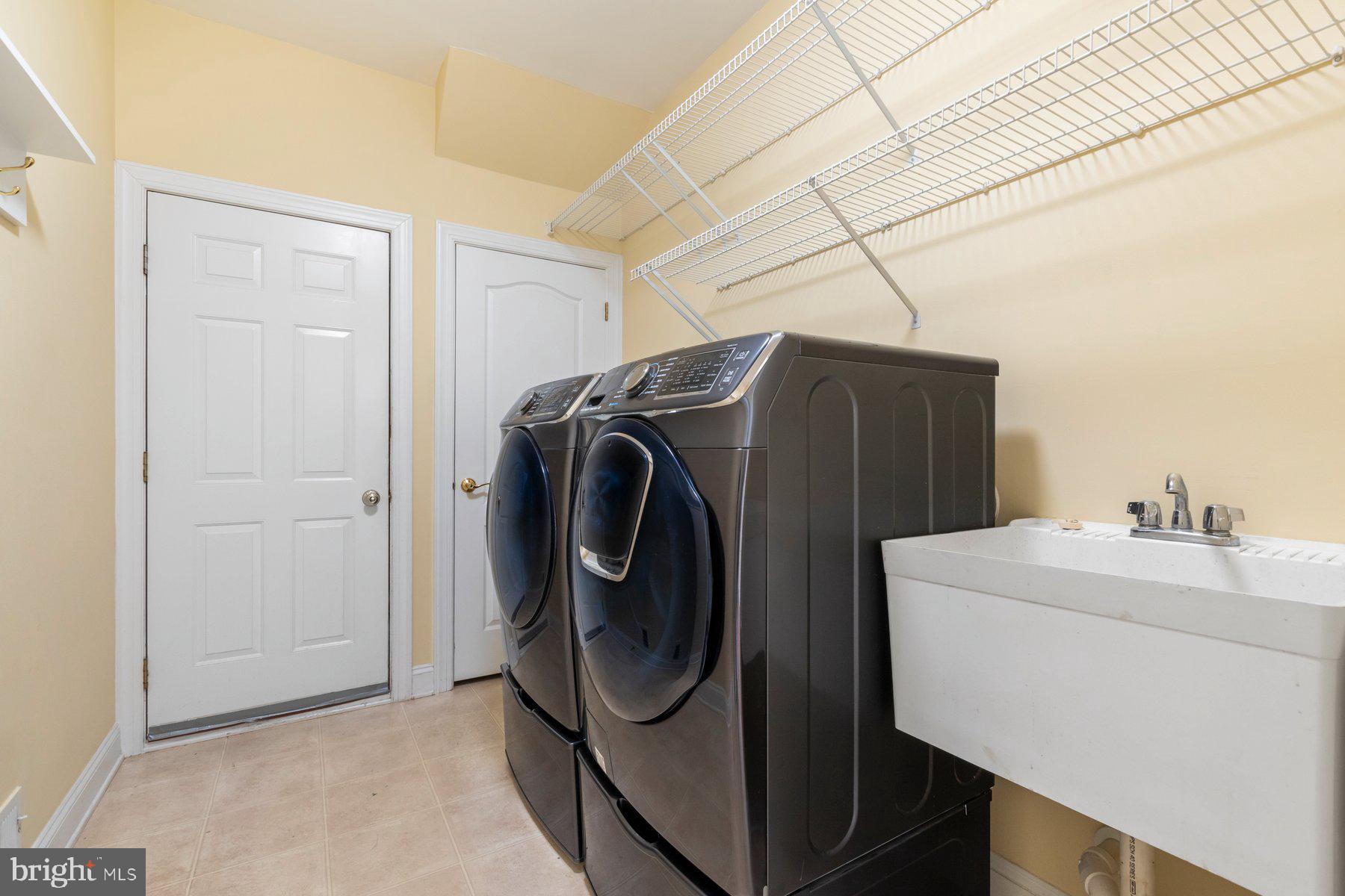 BROOKE MANOR ESTATES - Residential