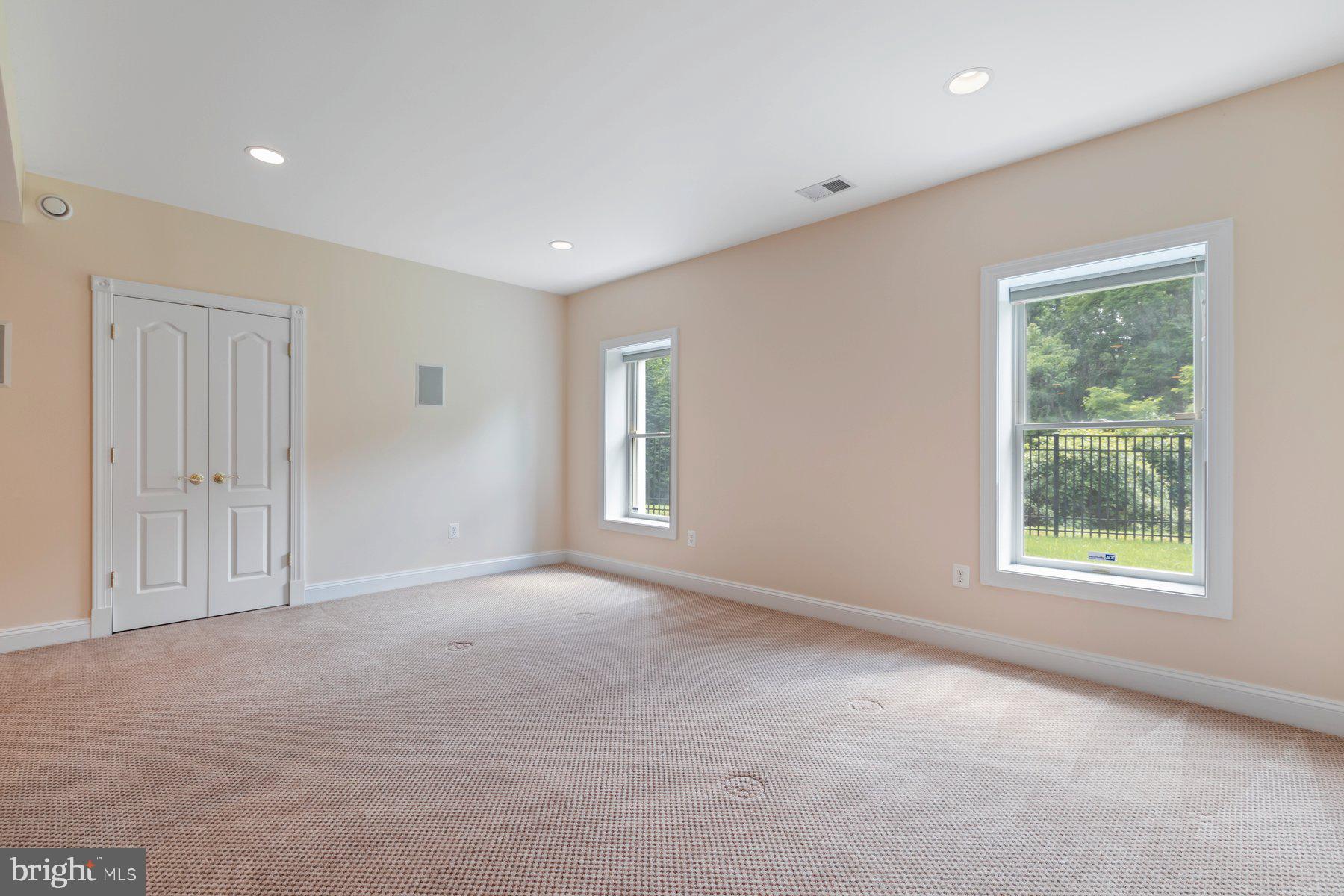 BROOKE MANOR ESTATES - Residential