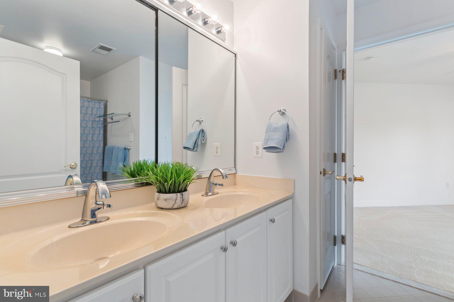 BROOKE MANOR ESTATES - Residential