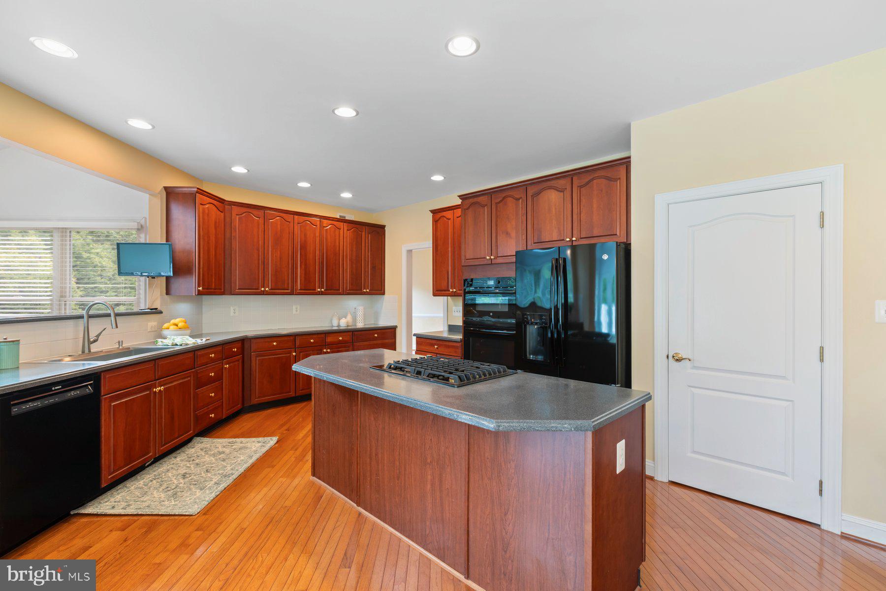 BROOKE MANOR ESTATES - Residential