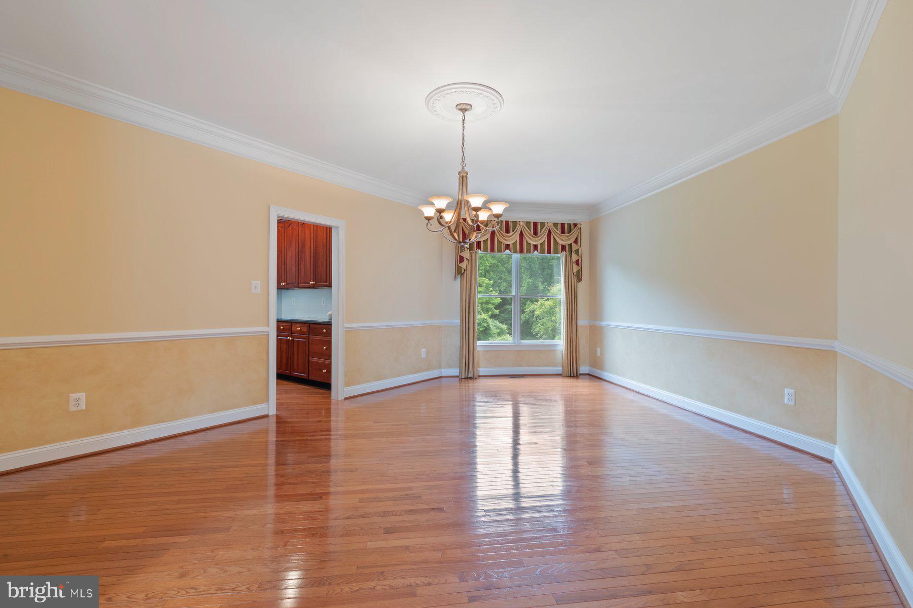 BROOKE MANOR ESTATES - Residential