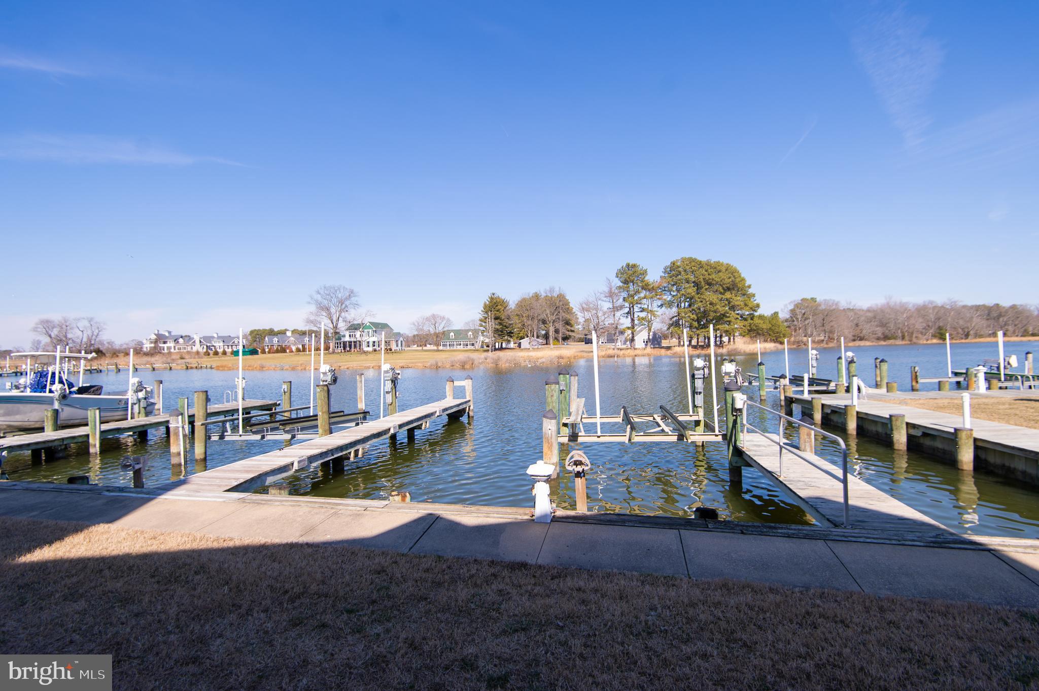 WARWICK LANDING - Residential