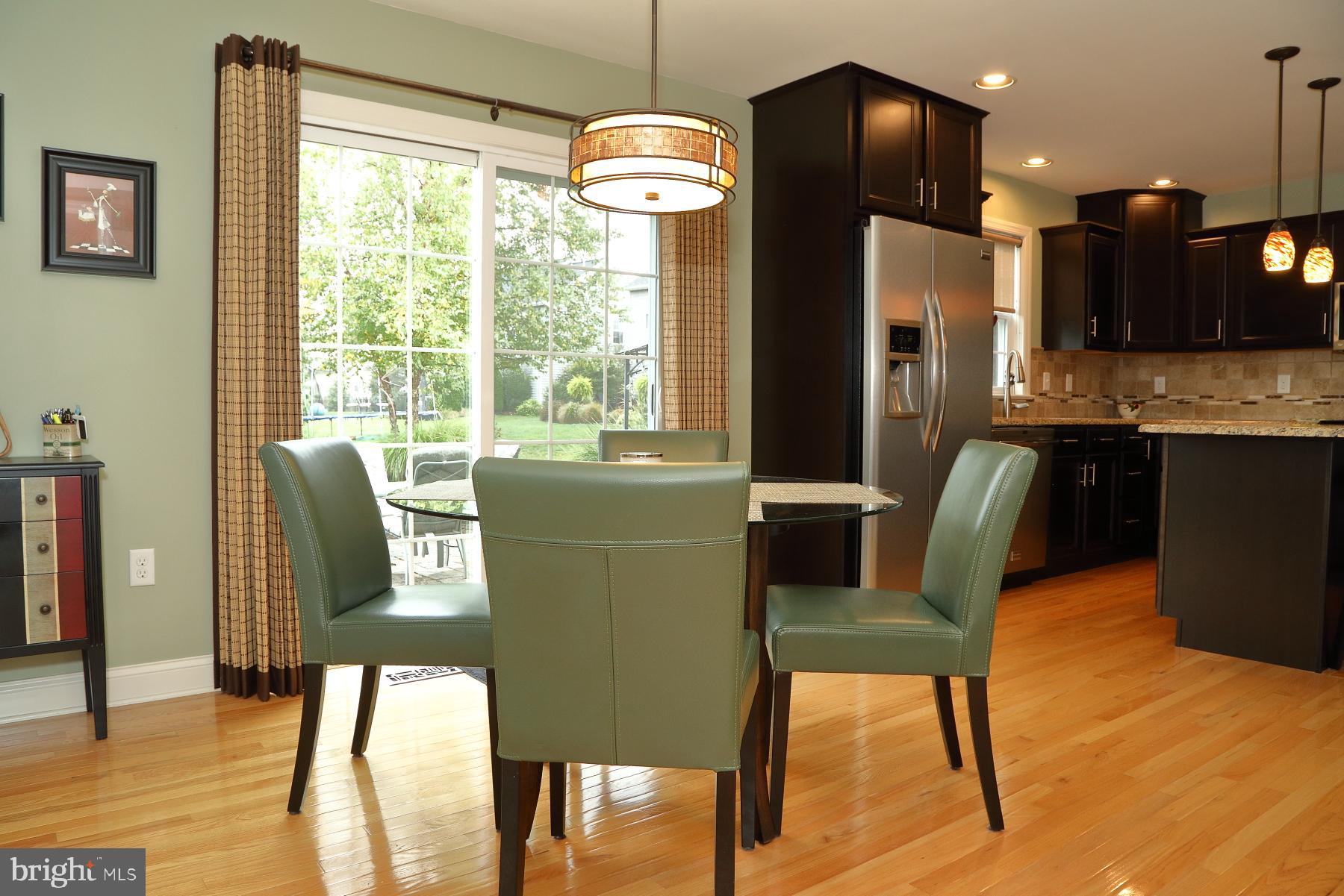 HEMPFIELD CROSSING - Residential