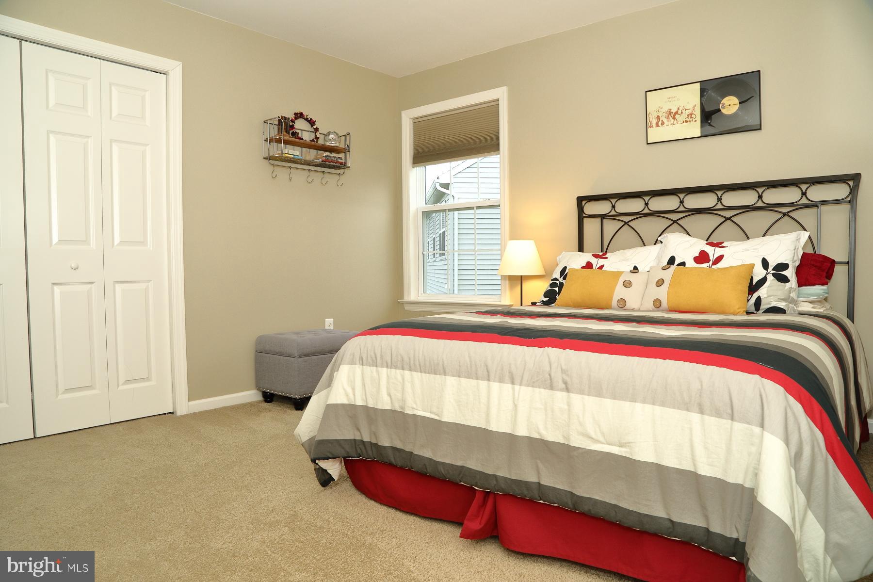 HEMPFIELD CROSSING - Residential