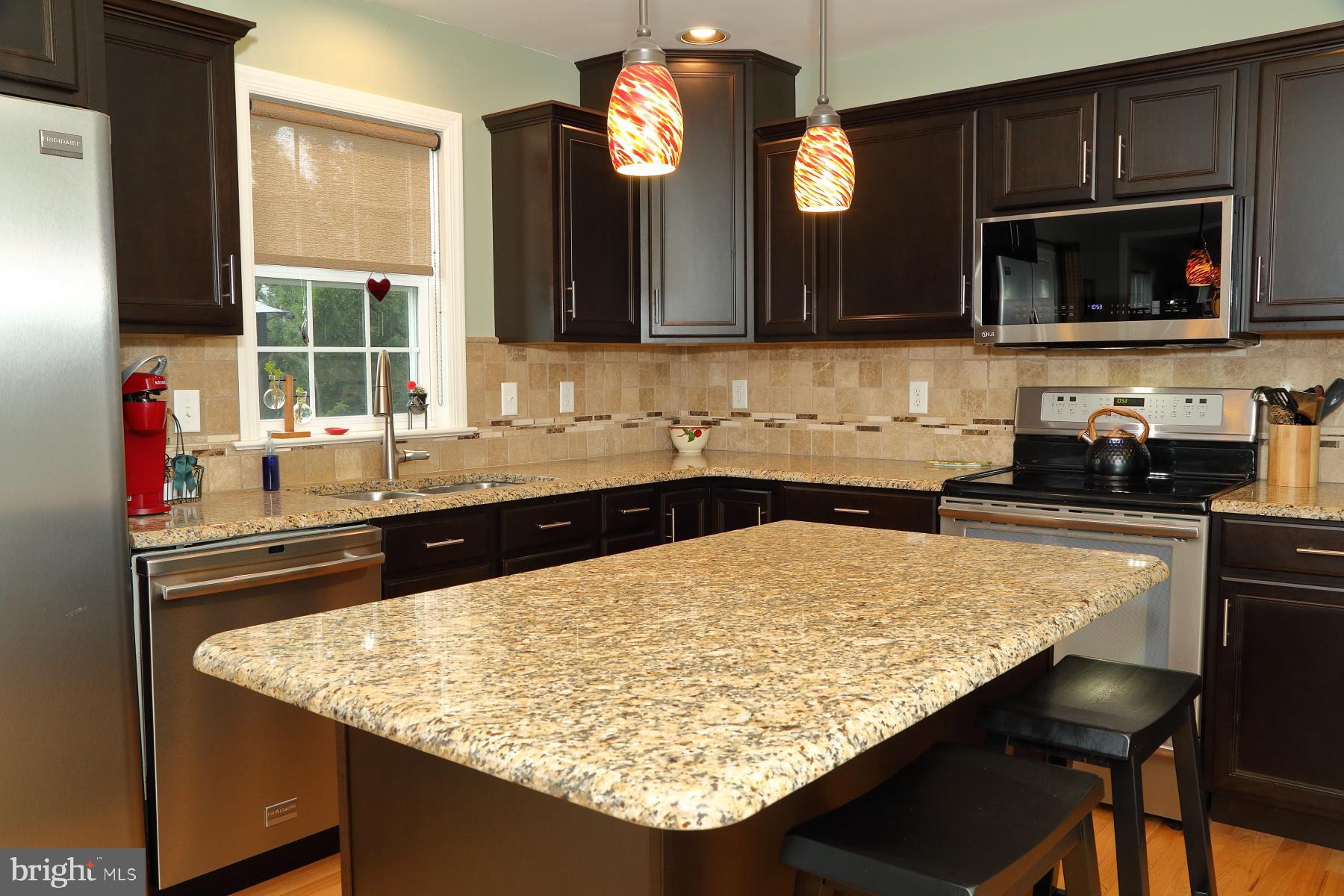 HEMPFIELD CROSSING - Residential