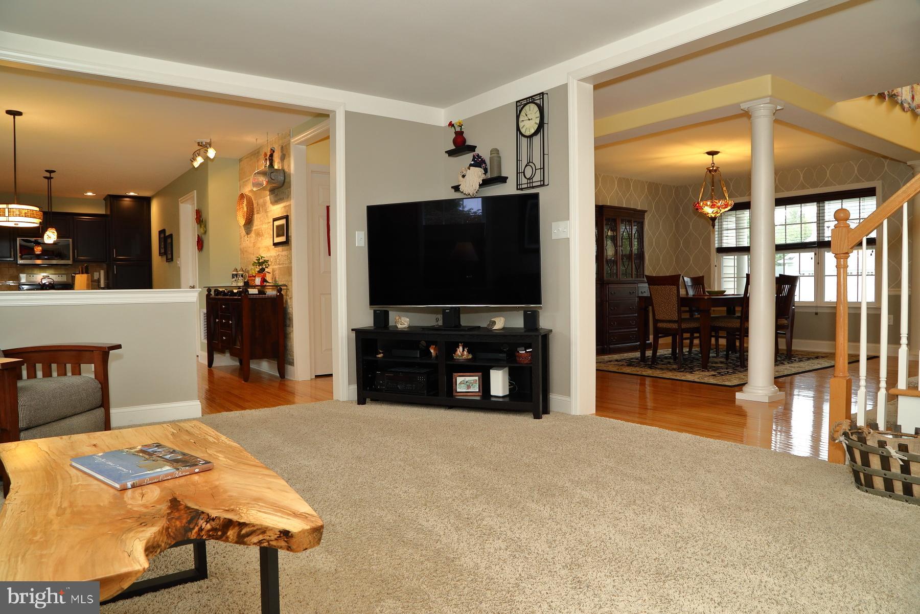 HEMPFIELD CROSSING - Residential