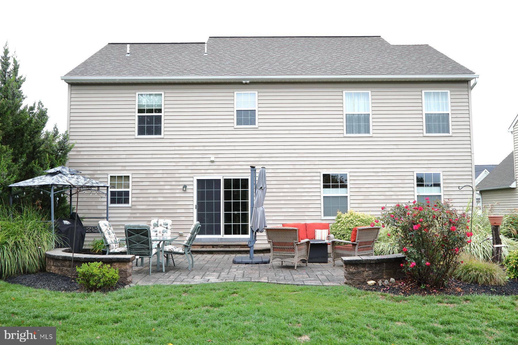 HEMPFIELD CROSSING - Residential