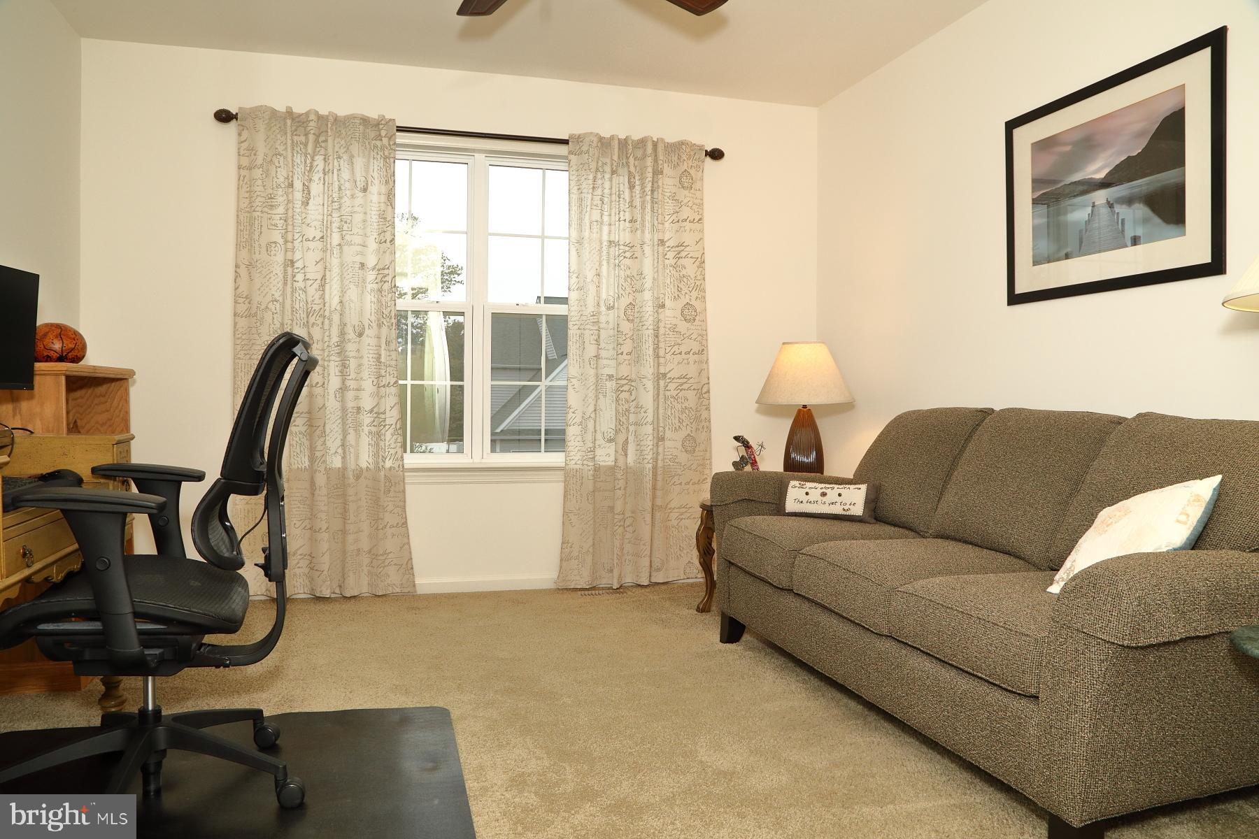 HEMPFIELD CROSSING - Residential