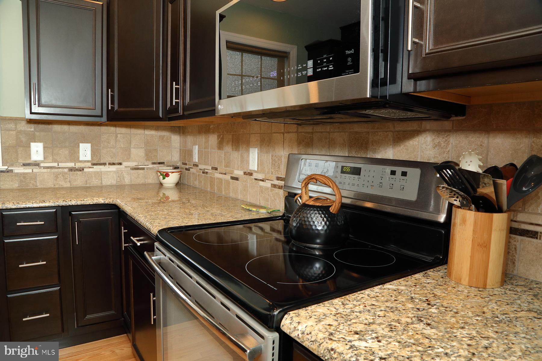 HEMPFIELD CROSSING - Residential