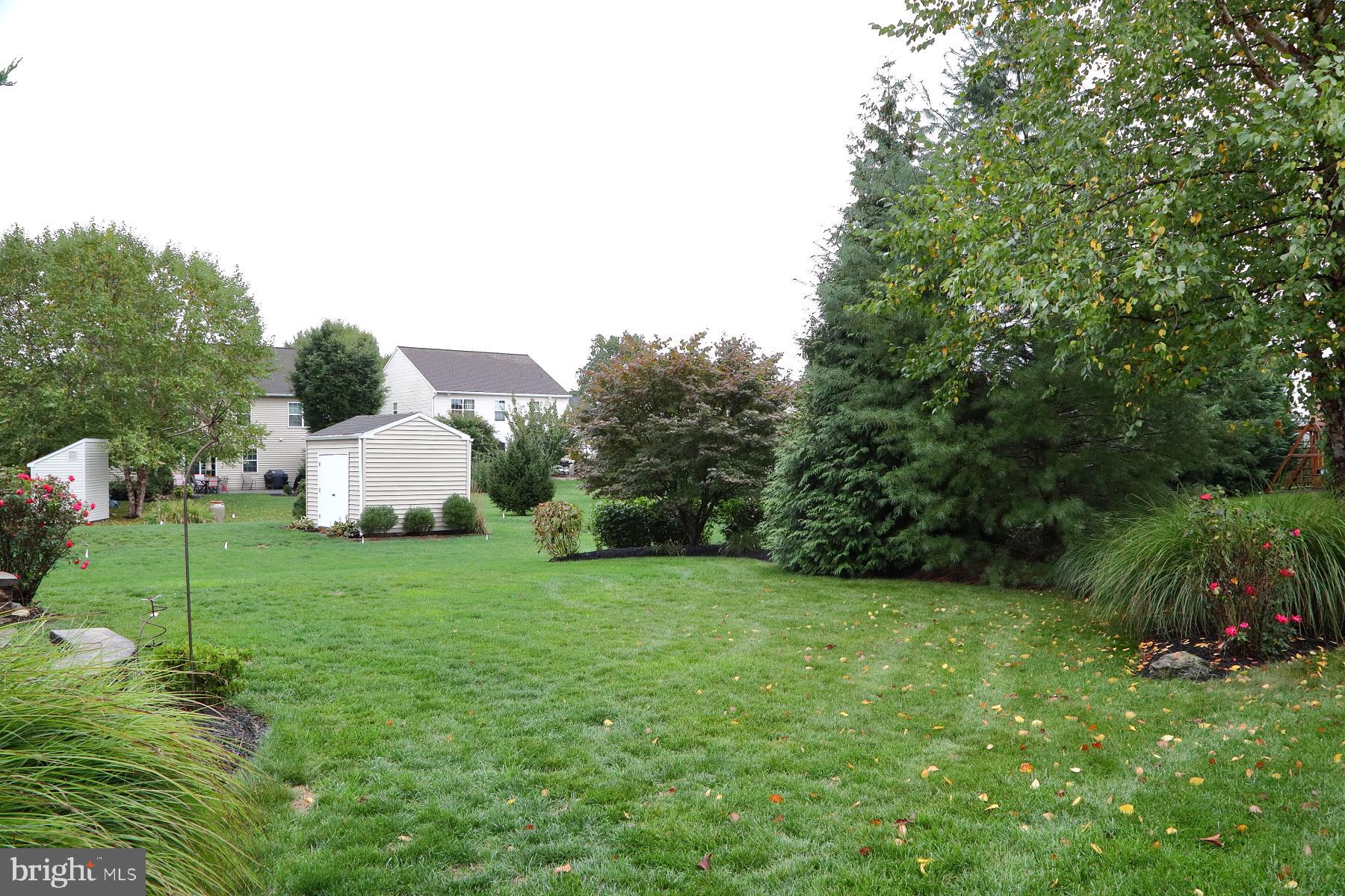 HEMPFIELD CROSSING - Residential