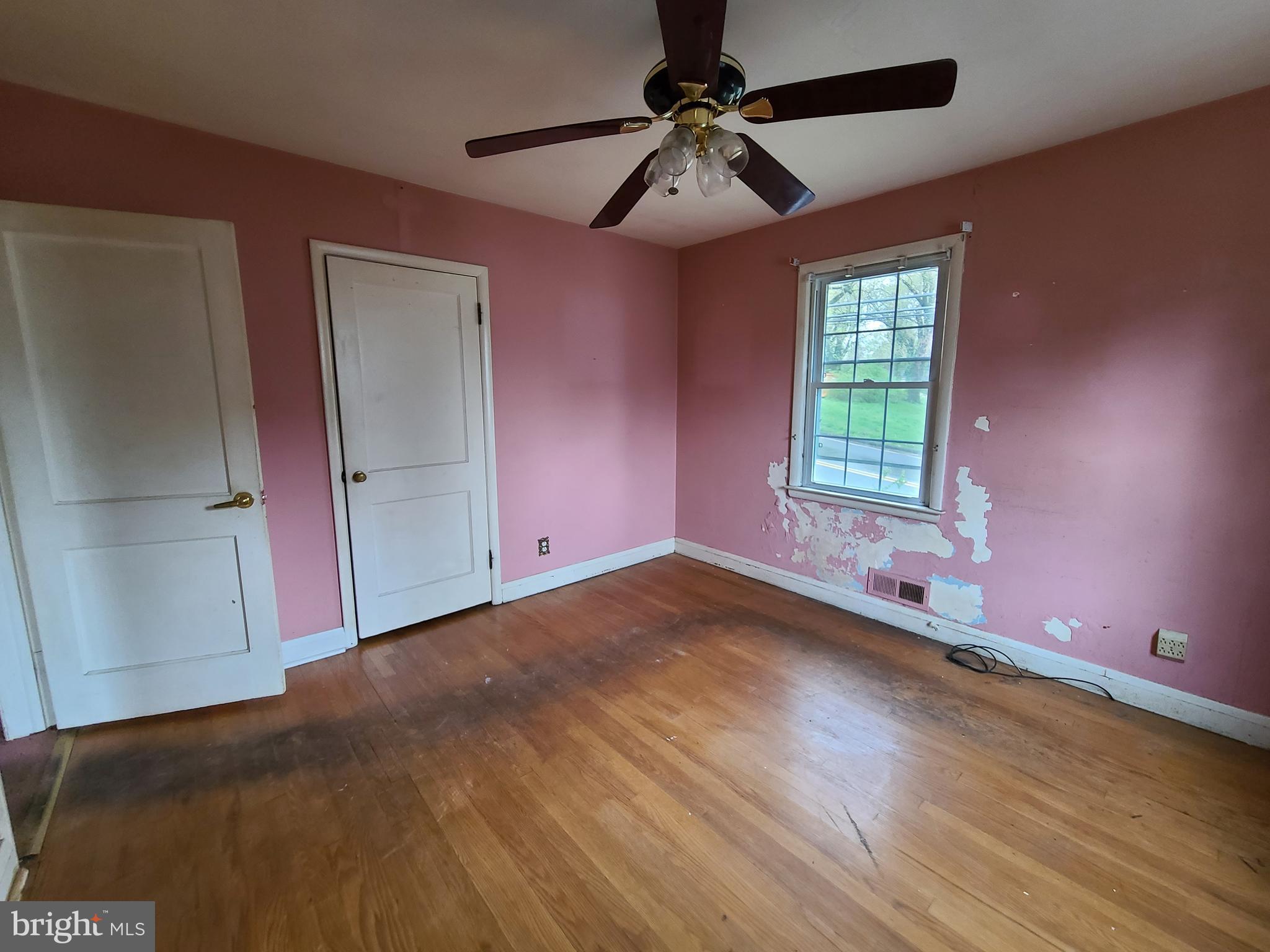 LINTHICUM HEIGHTS - Residential