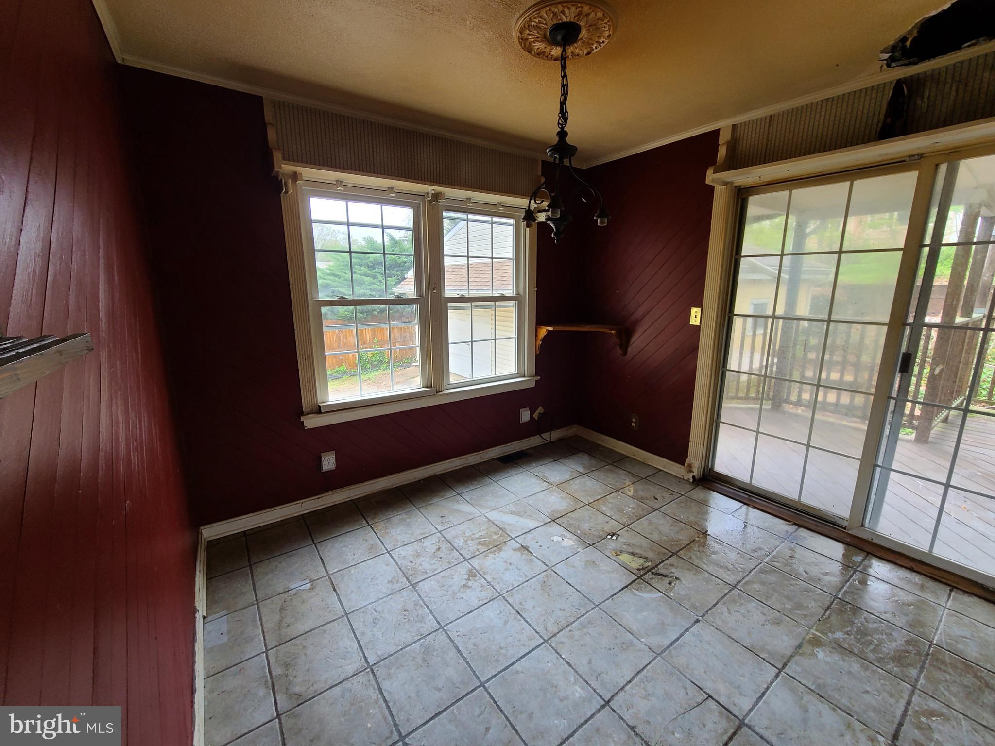 LINTHICUM HEIGHTS - Residential