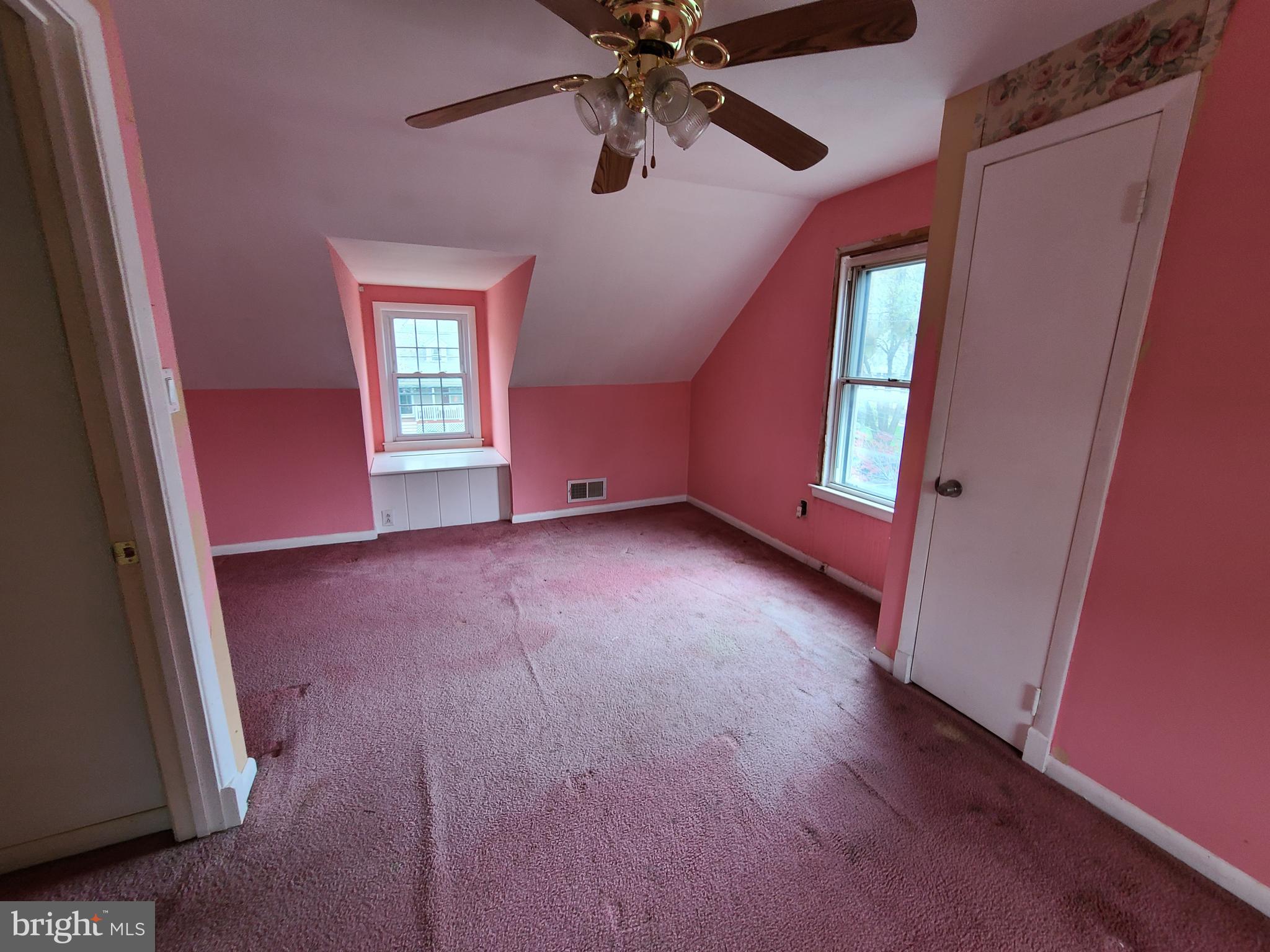 LINTHICUM HEIGHTS - Residential