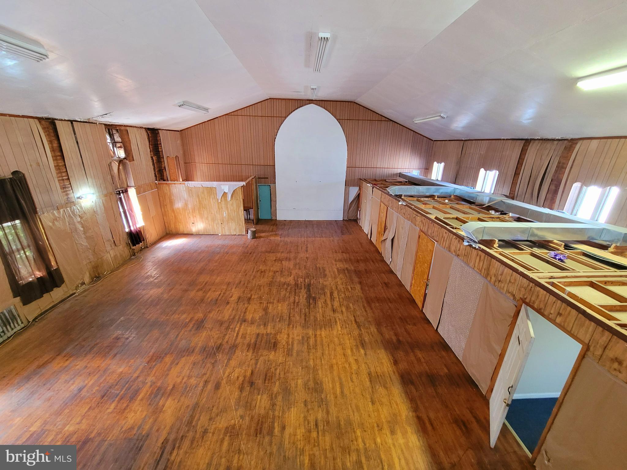 WEST KENSINGTON - Residential