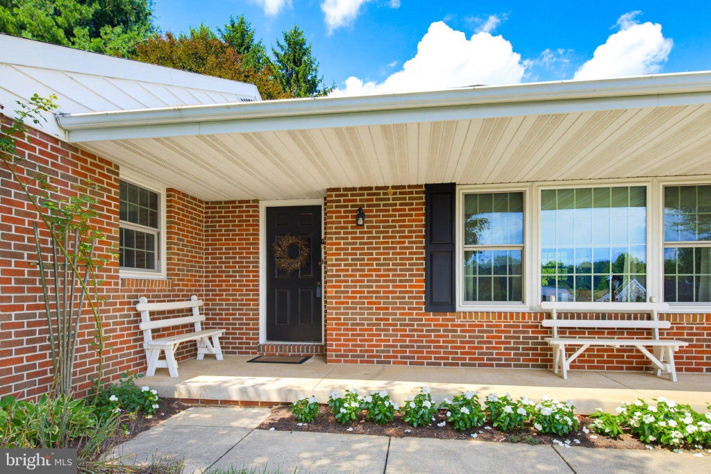 Photo of 15 Wildflower Lane, LANCASTER, PA 17603 (MLS # PALA2093162)