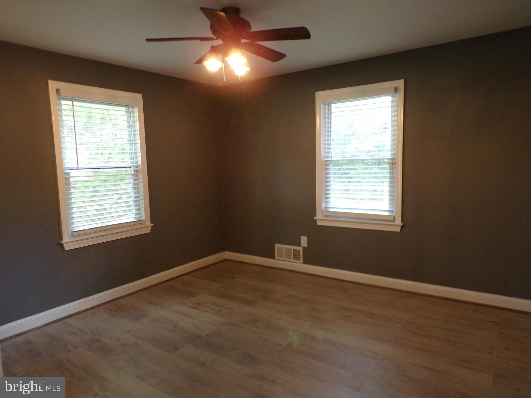 BROOKLAND ESTATES - Residential Lease