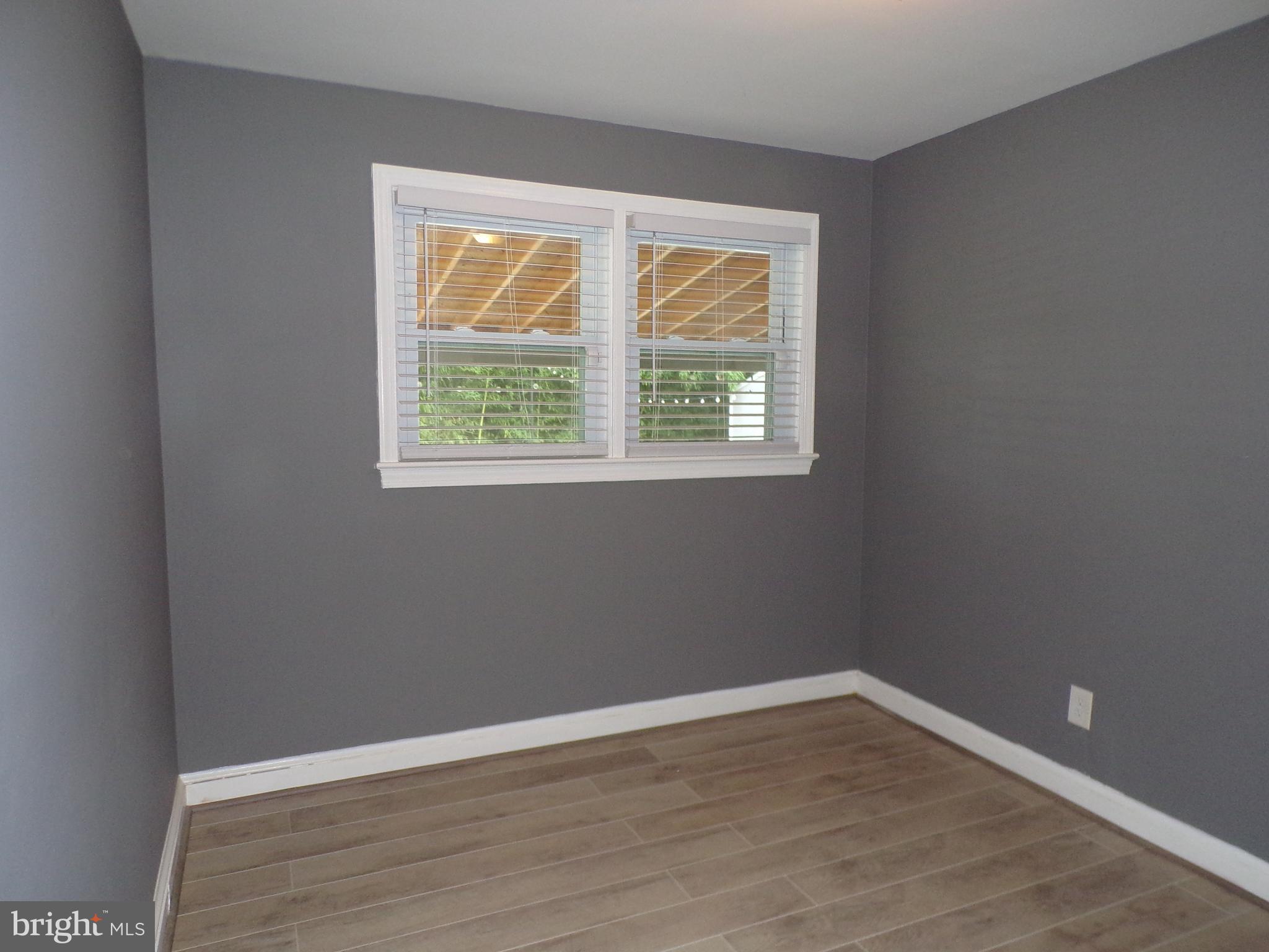 BROOKLAND ESTATES - Residential Lease