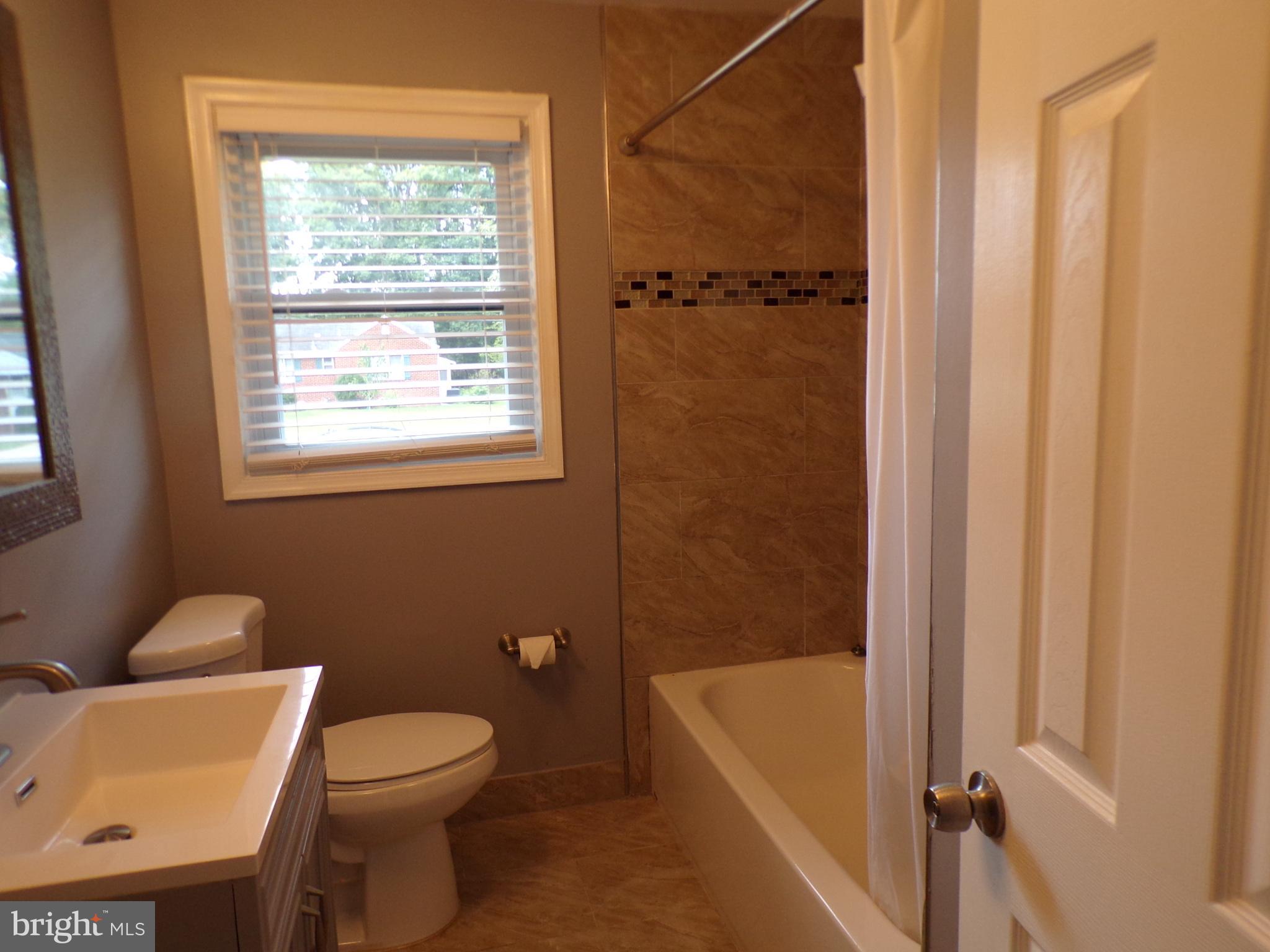 BROOKLAND ESTATES - Residential Lease