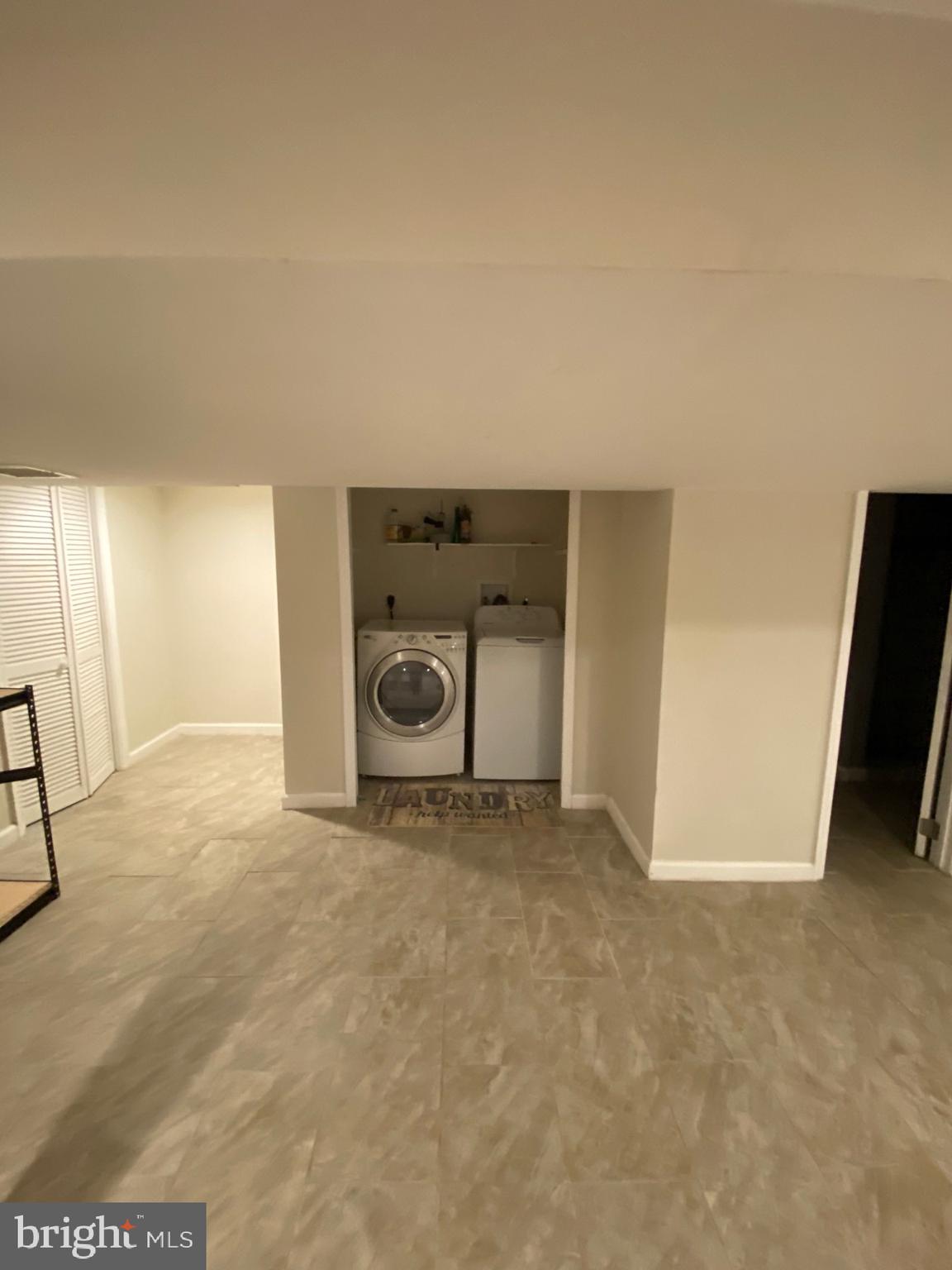 BROOKLAND ESTATES - Residential Lease