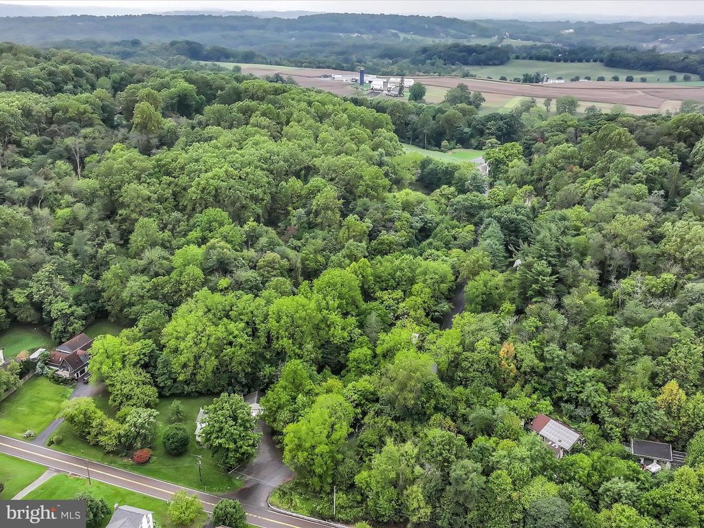 Photo of 30 Colemanville Road, CONESTOGA, PA 17516 (MLS # PALA2058116)