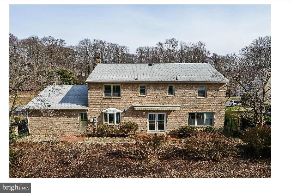 MC LEAN HAMLET - Residential