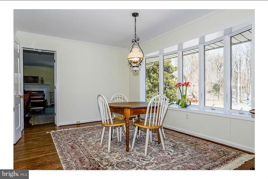 MC LEAN HAMLET - Residential