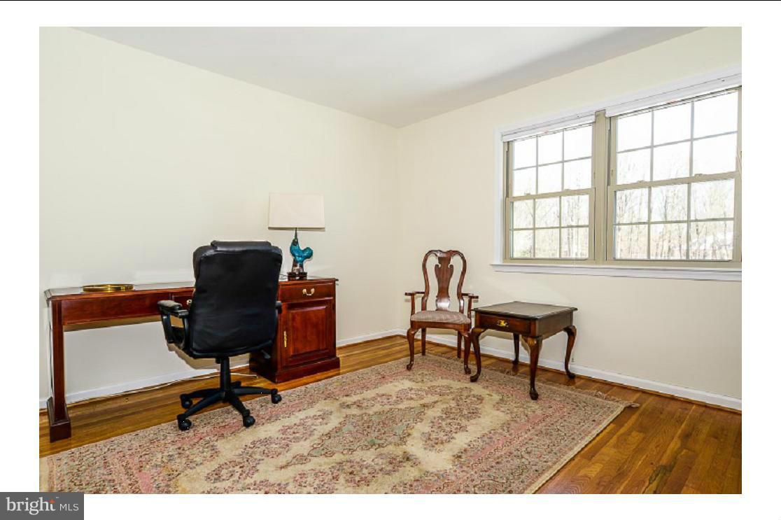 MC LEAN HAMLET - Residential