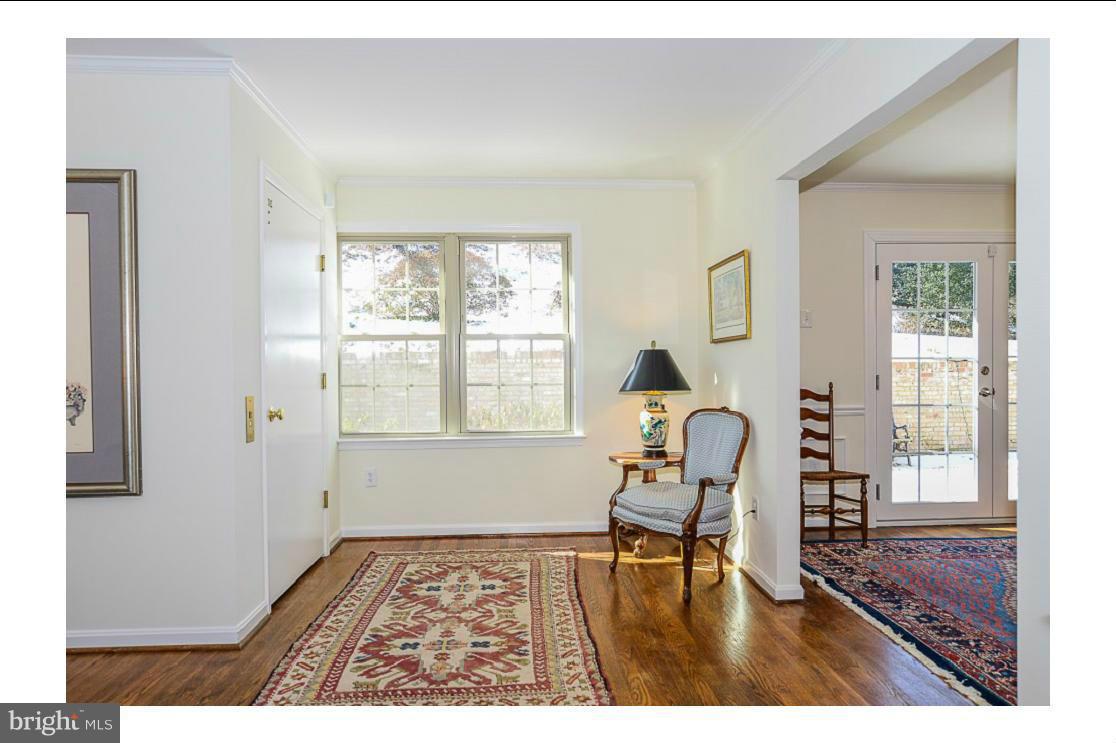 MC LEAN HAMLET - Residential