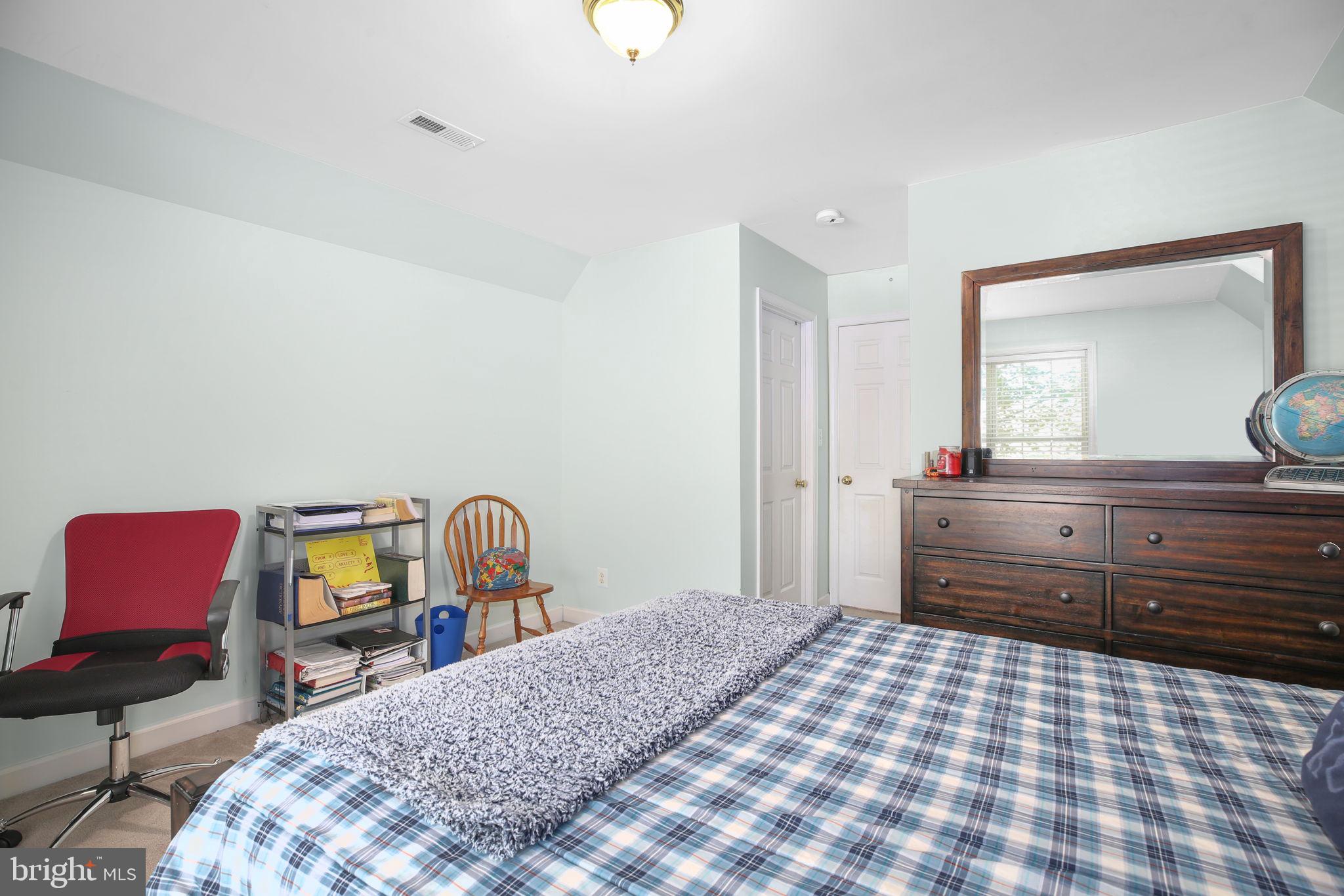 RED ROSE VILLAGE - Residential