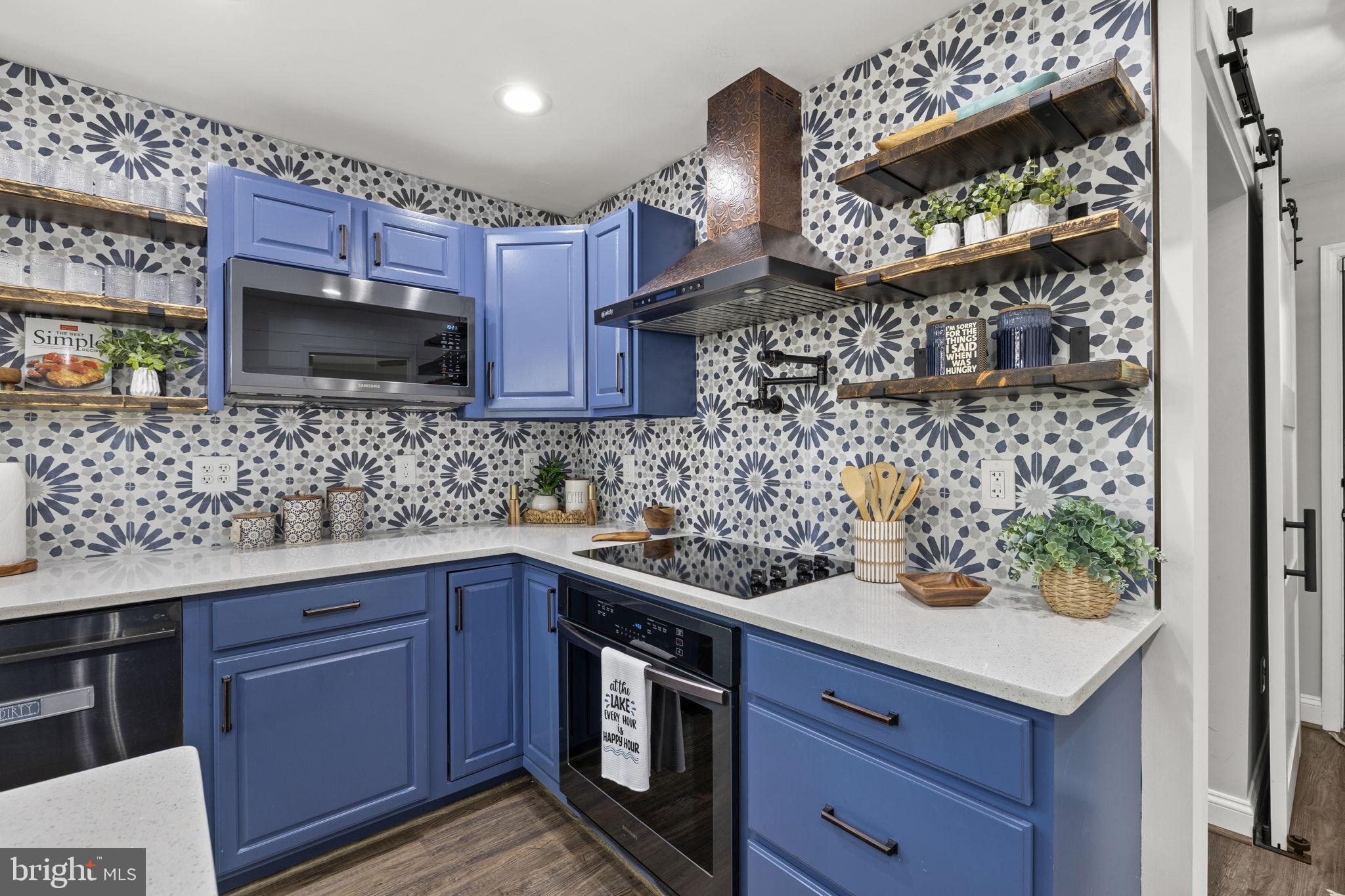 LAKE OF THE WOODS - Residential