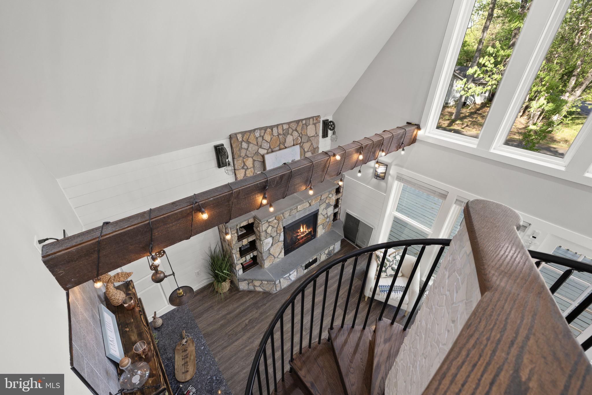 LAKE OF THE WOODS - Residential