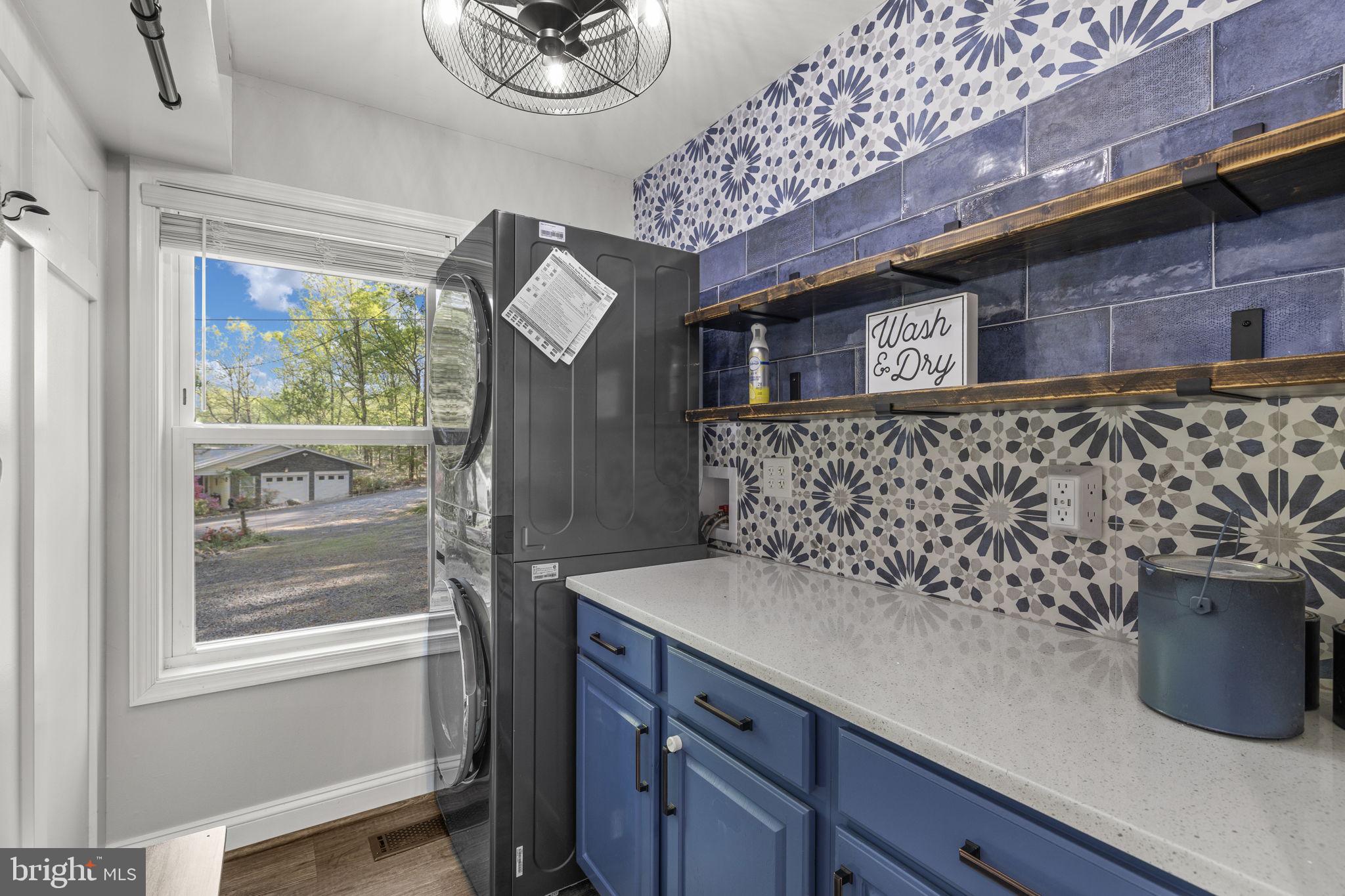 LAKE OF THE WOODS - Residential