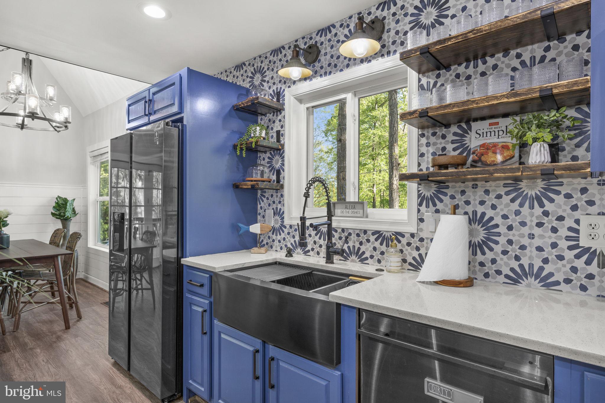 LAKE OF THE WOODS - Residential