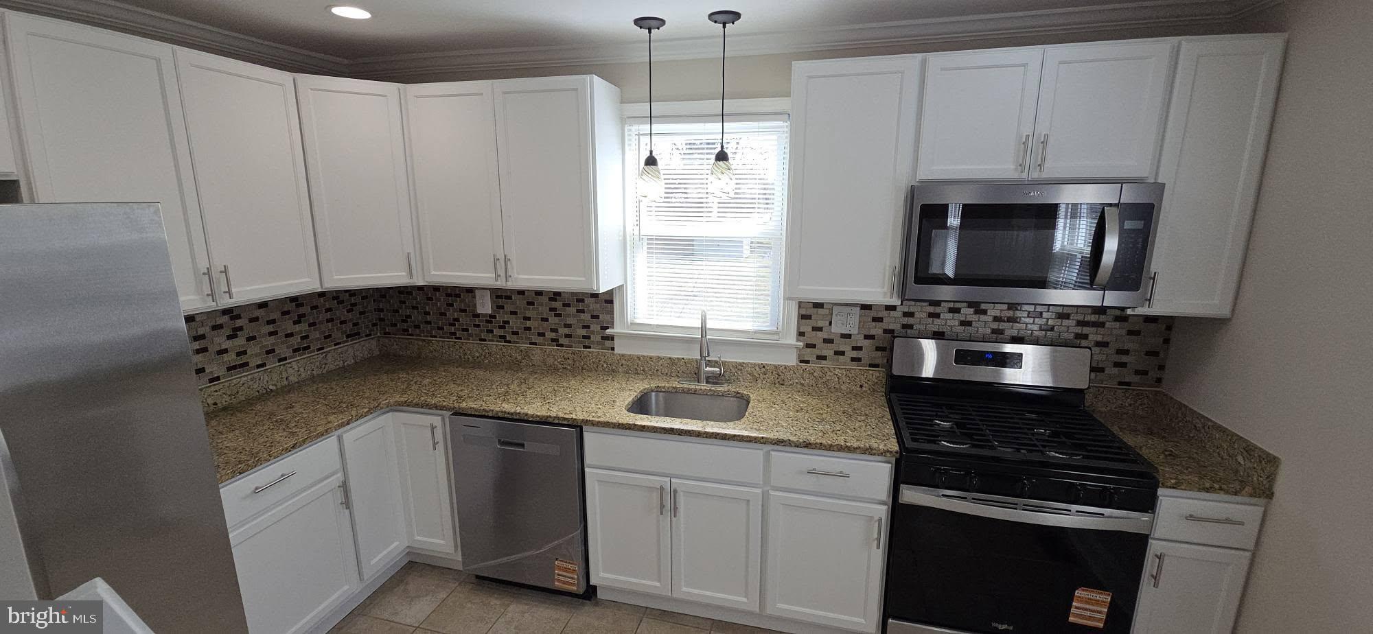 GRINDON LITTLE FARMS - Residential