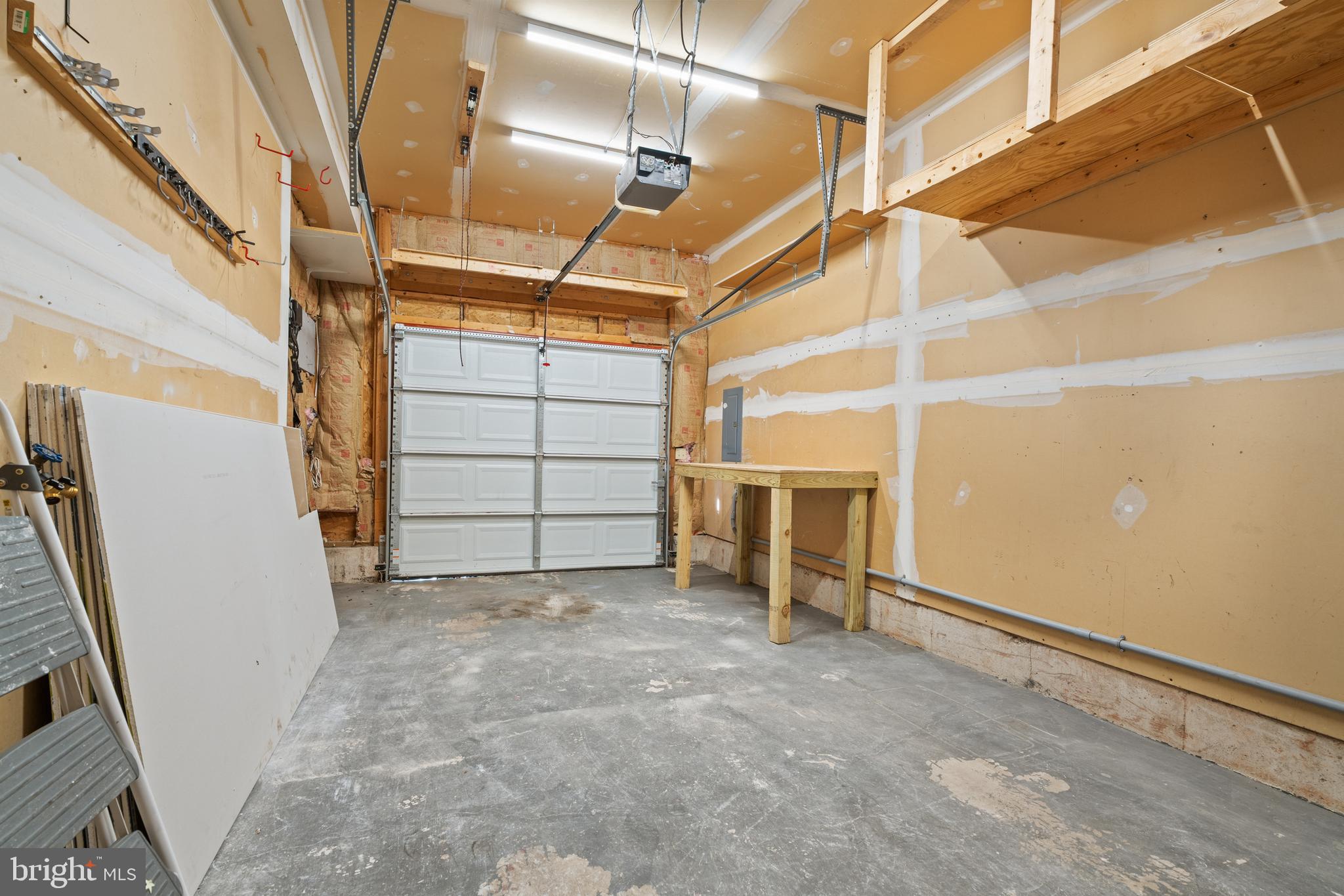 BANBURY CROSSING - Residential