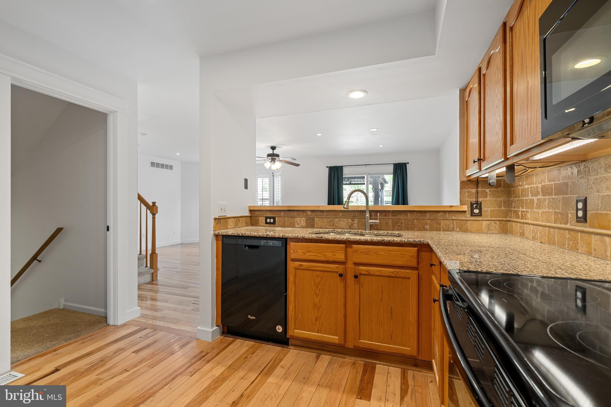 BANBURY CROSSING - Residential