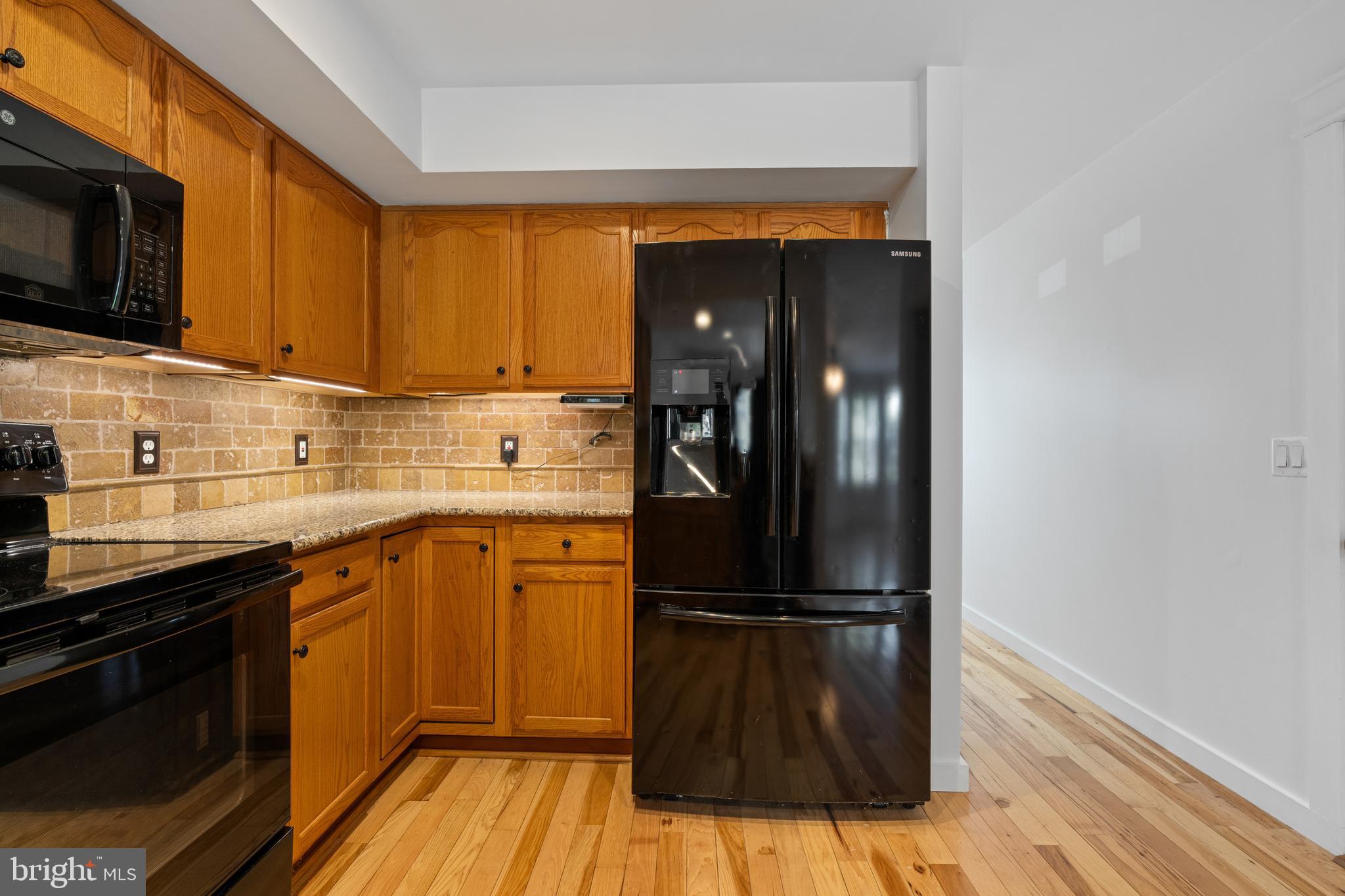 BANBURY CROSSING - Residential