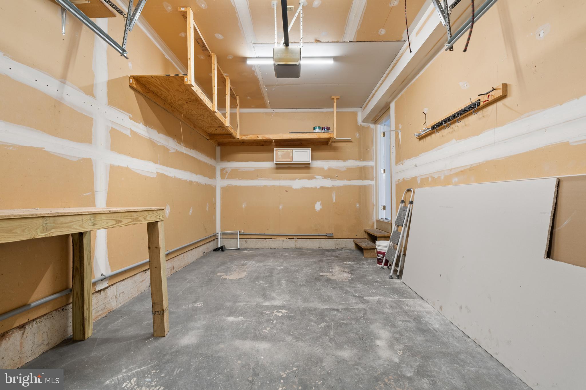 BANBURY CROSSING - Residential