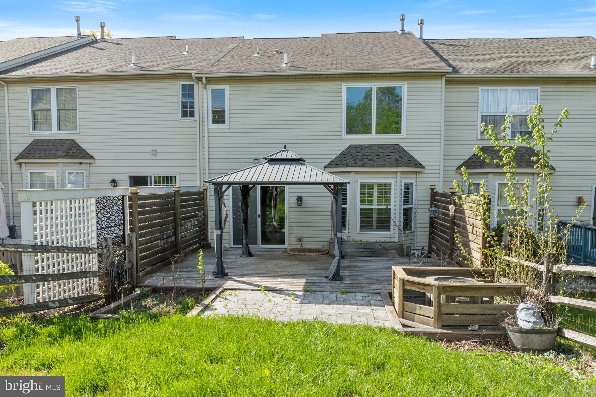 BANBURY CROSSING - Residential