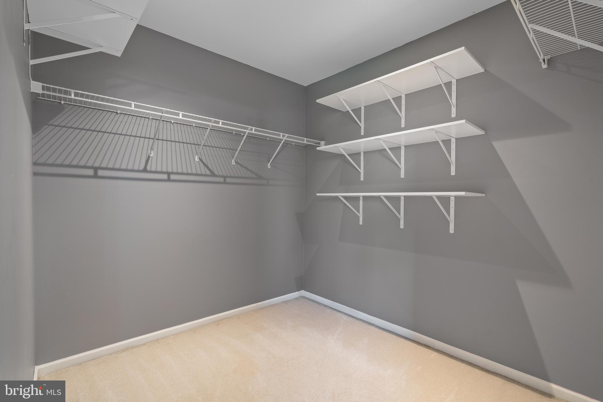 BANBURY CROSSING - Residential