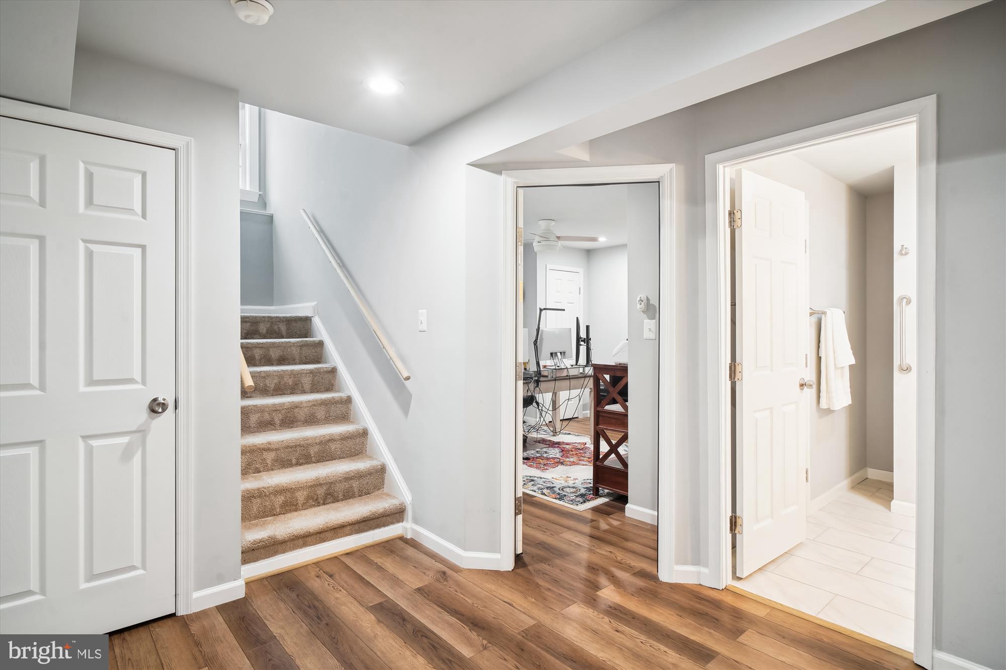 GLENBROOK - Residential