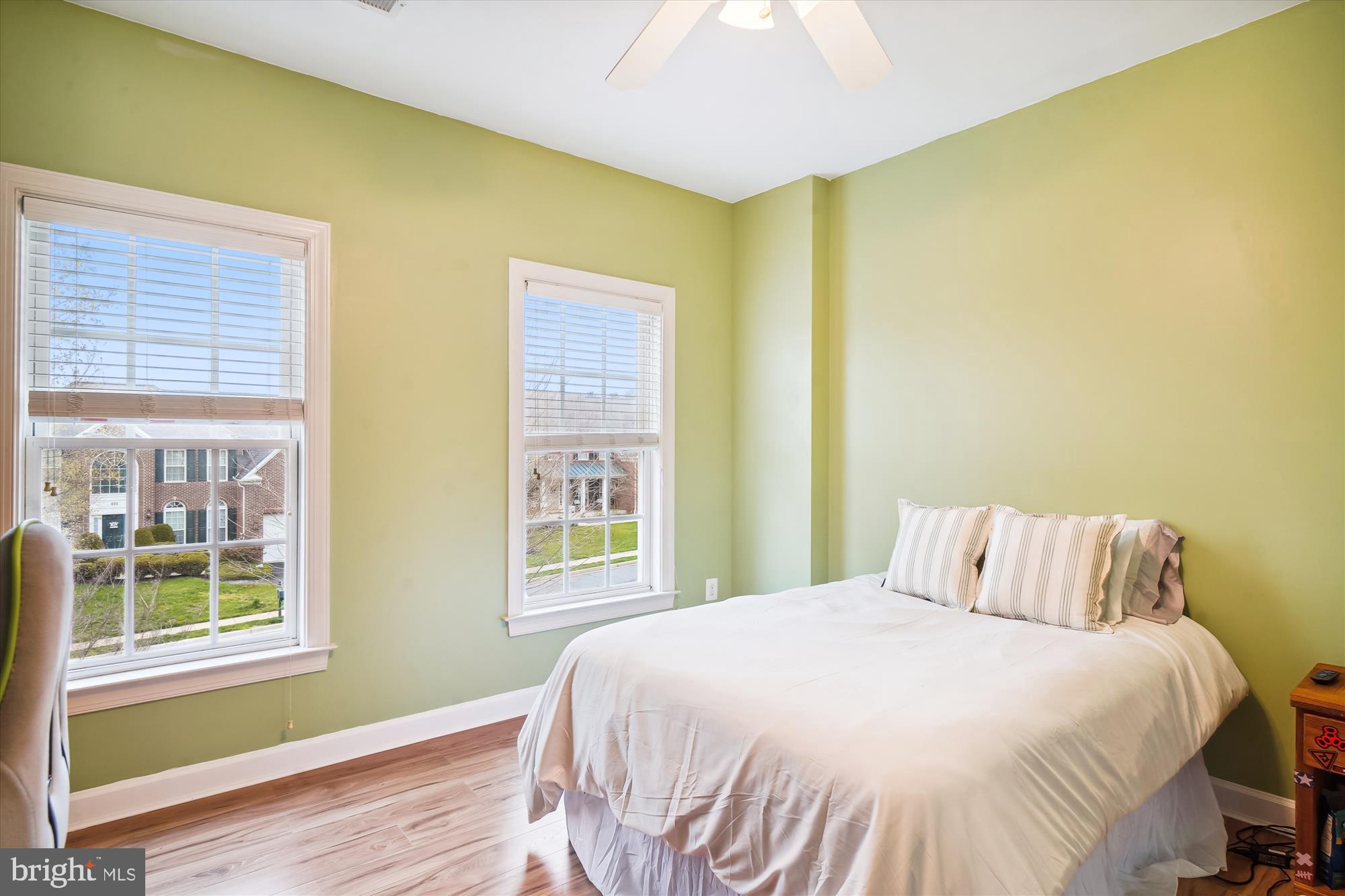 GLENBROOK - Residential