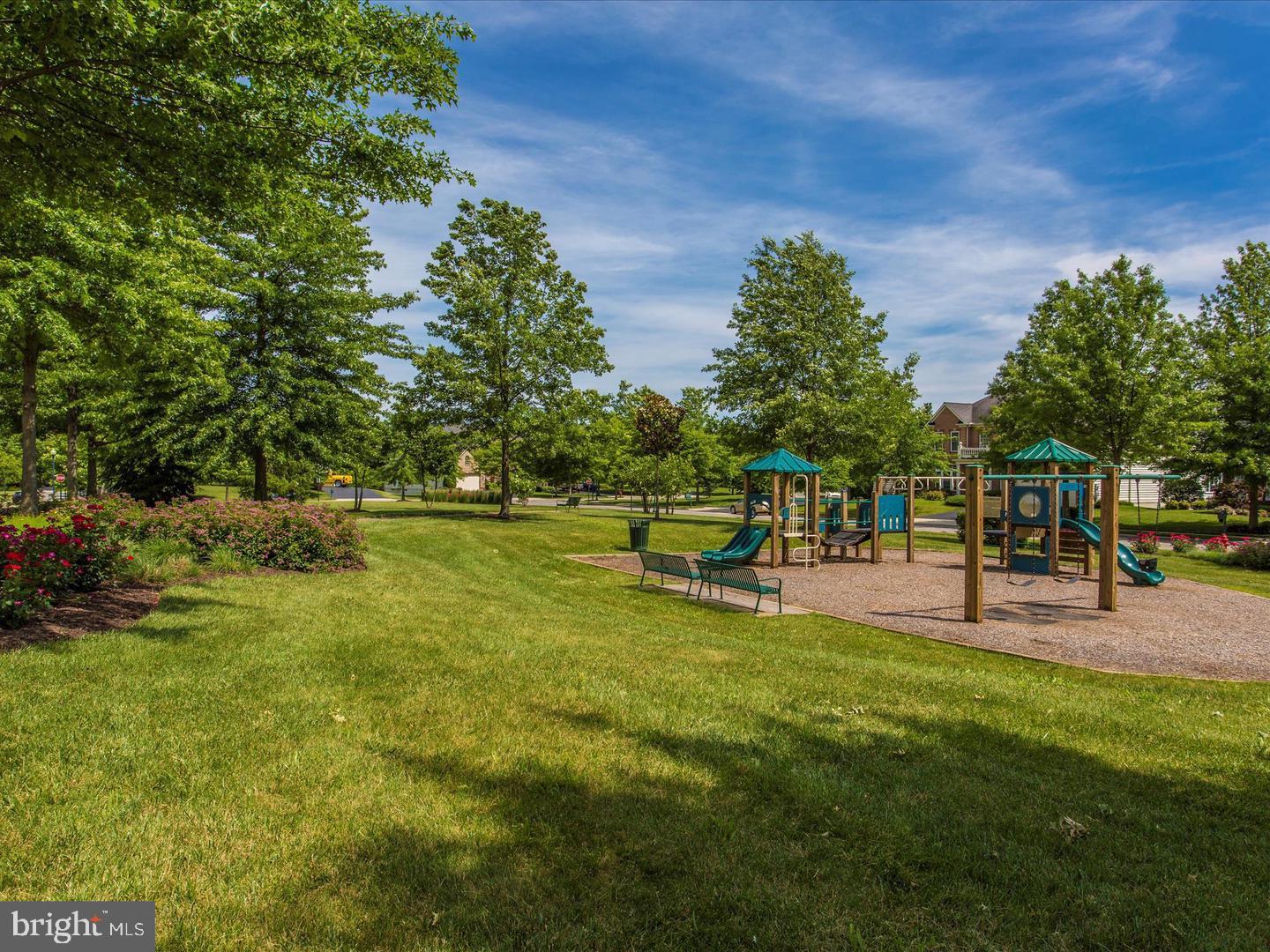 GLENBROOK - Residential