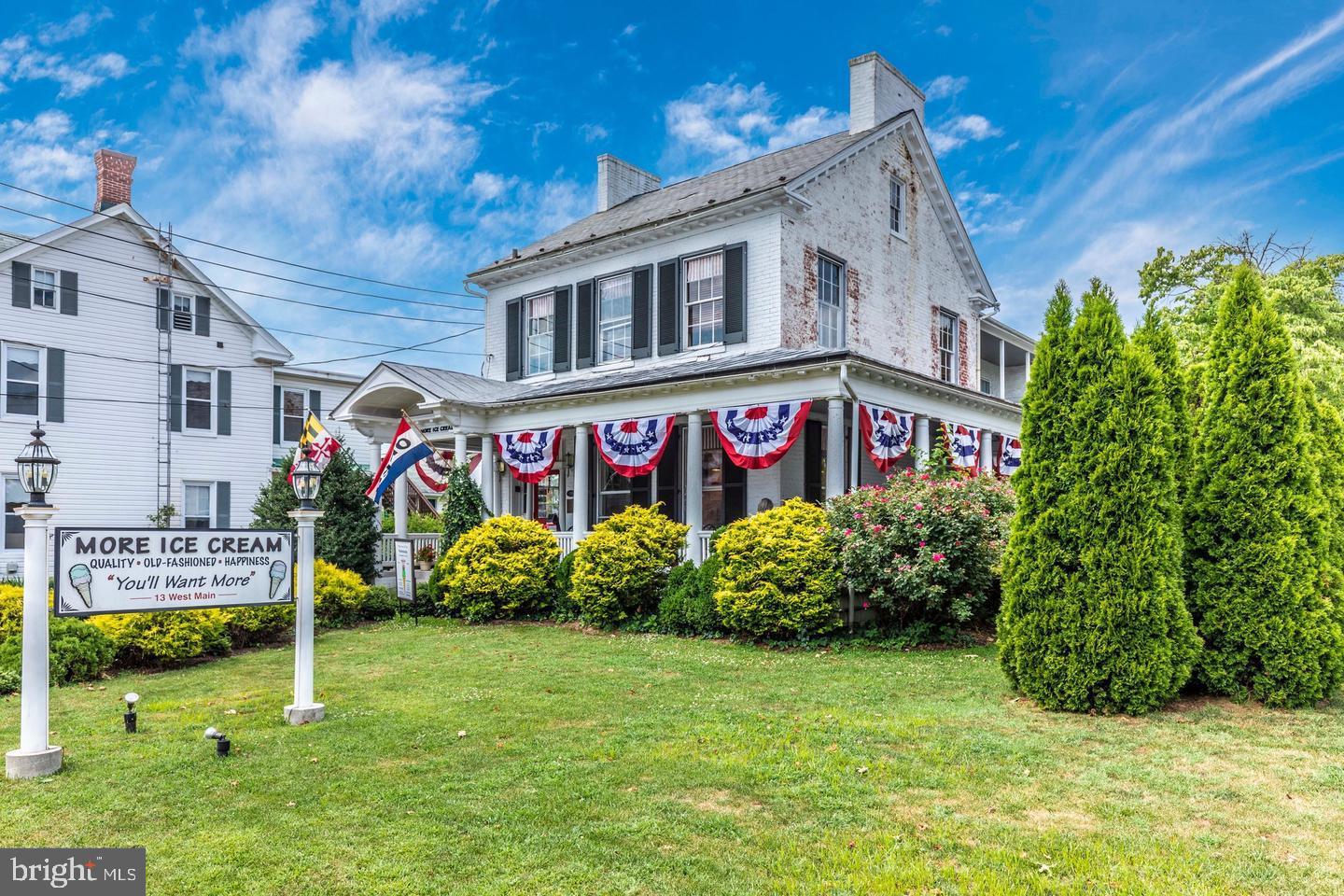 GLENBROOK - Residential