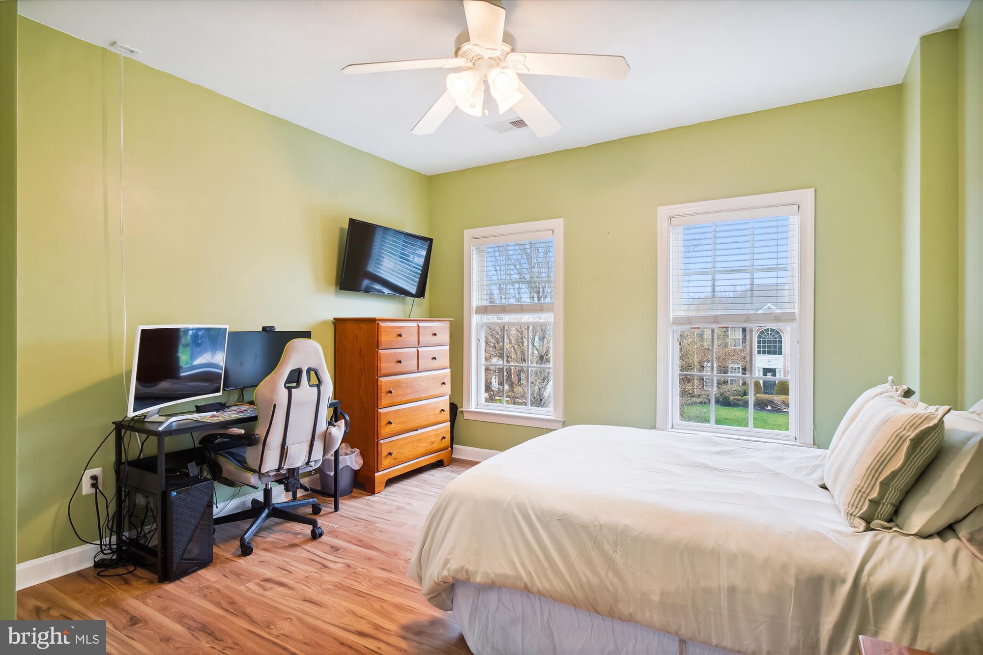 GLENBROOK - Residential