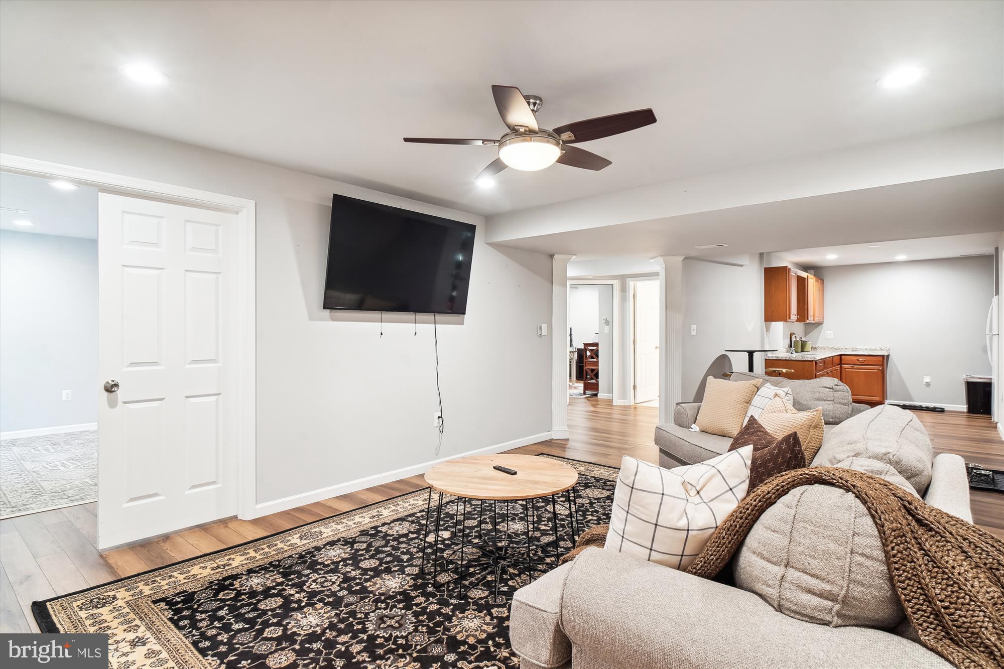 GLENBROOK - Residential