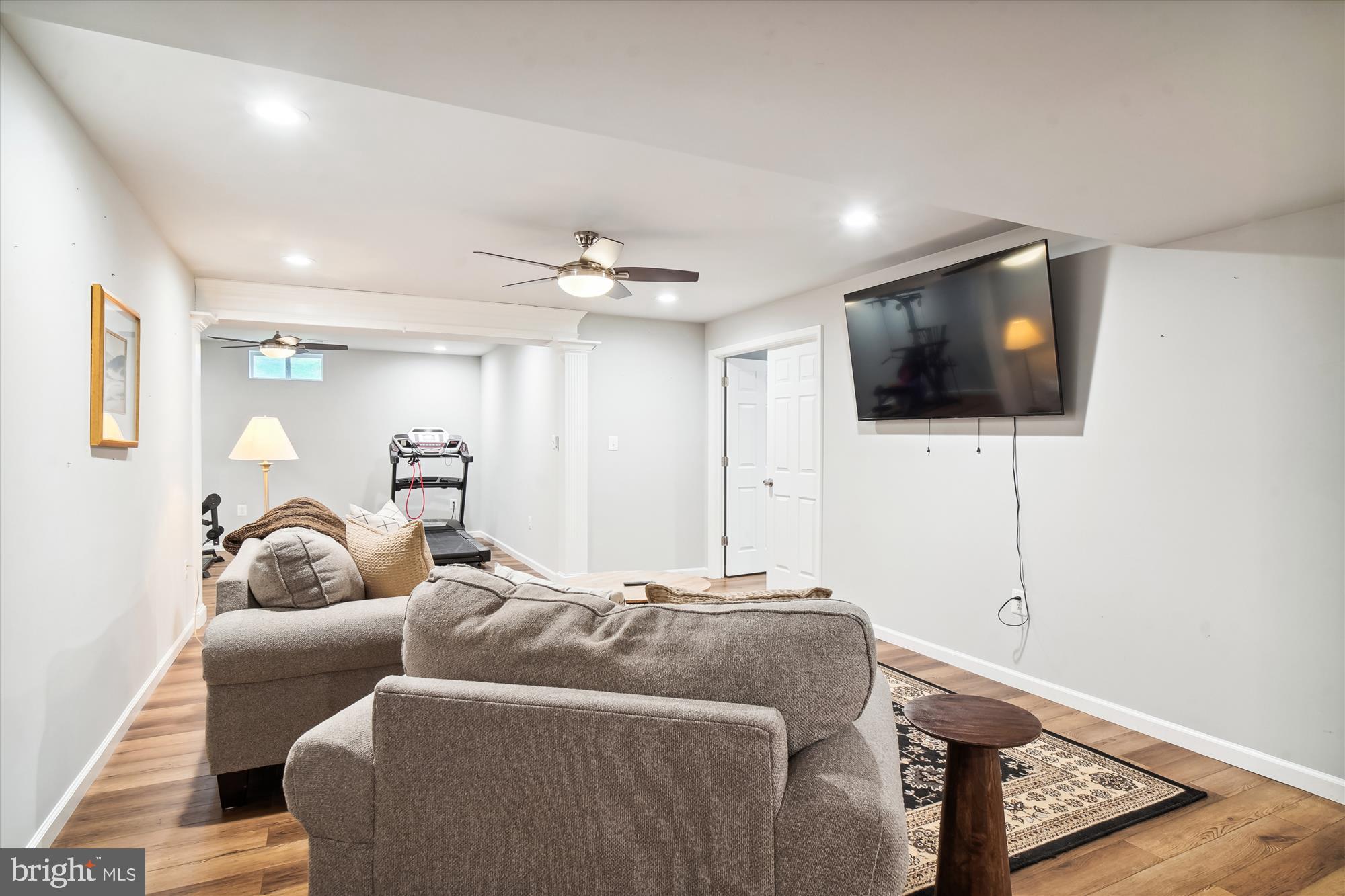 GLENBROOK - Residential