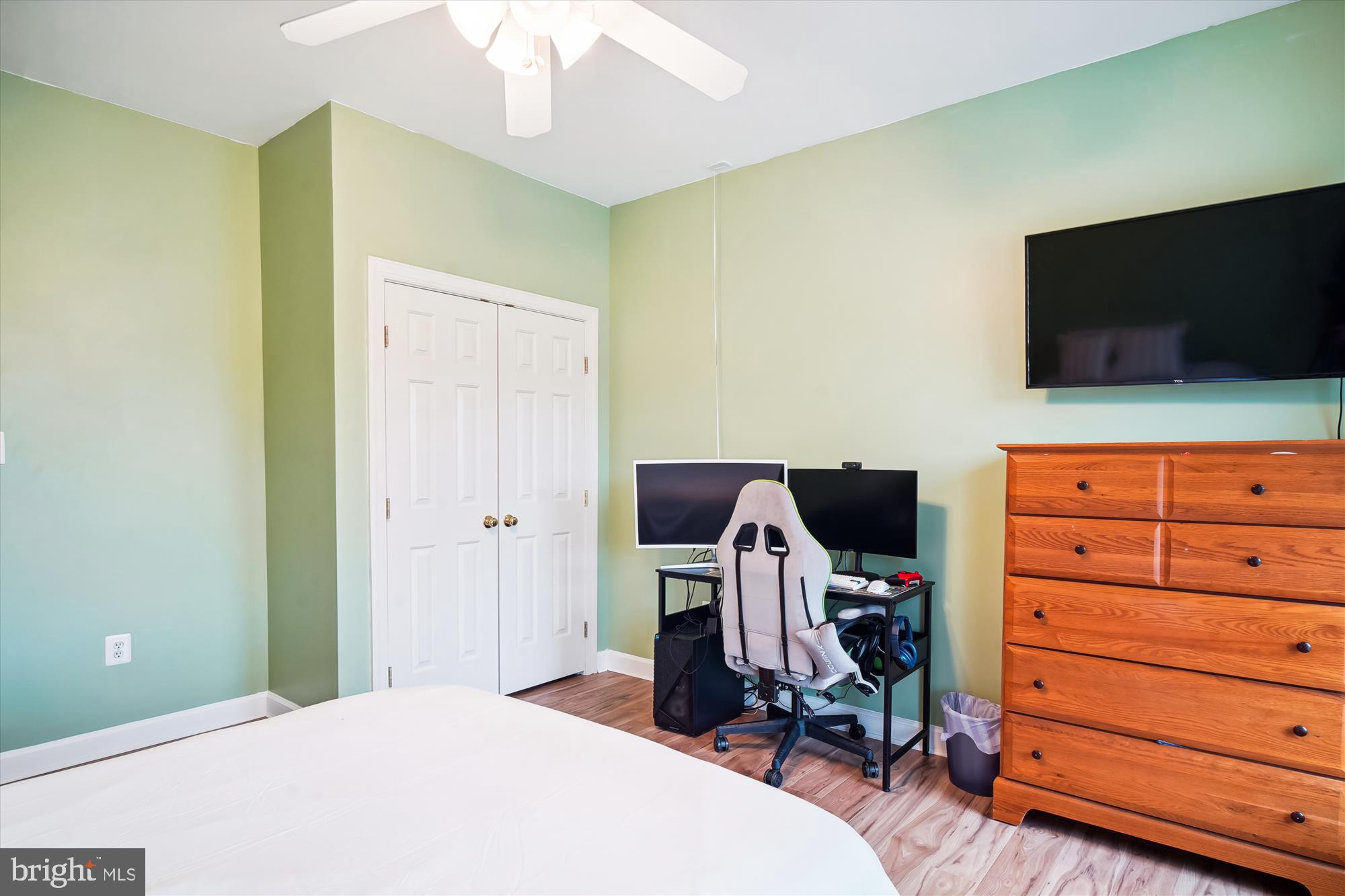 GLENBROOK - Residential