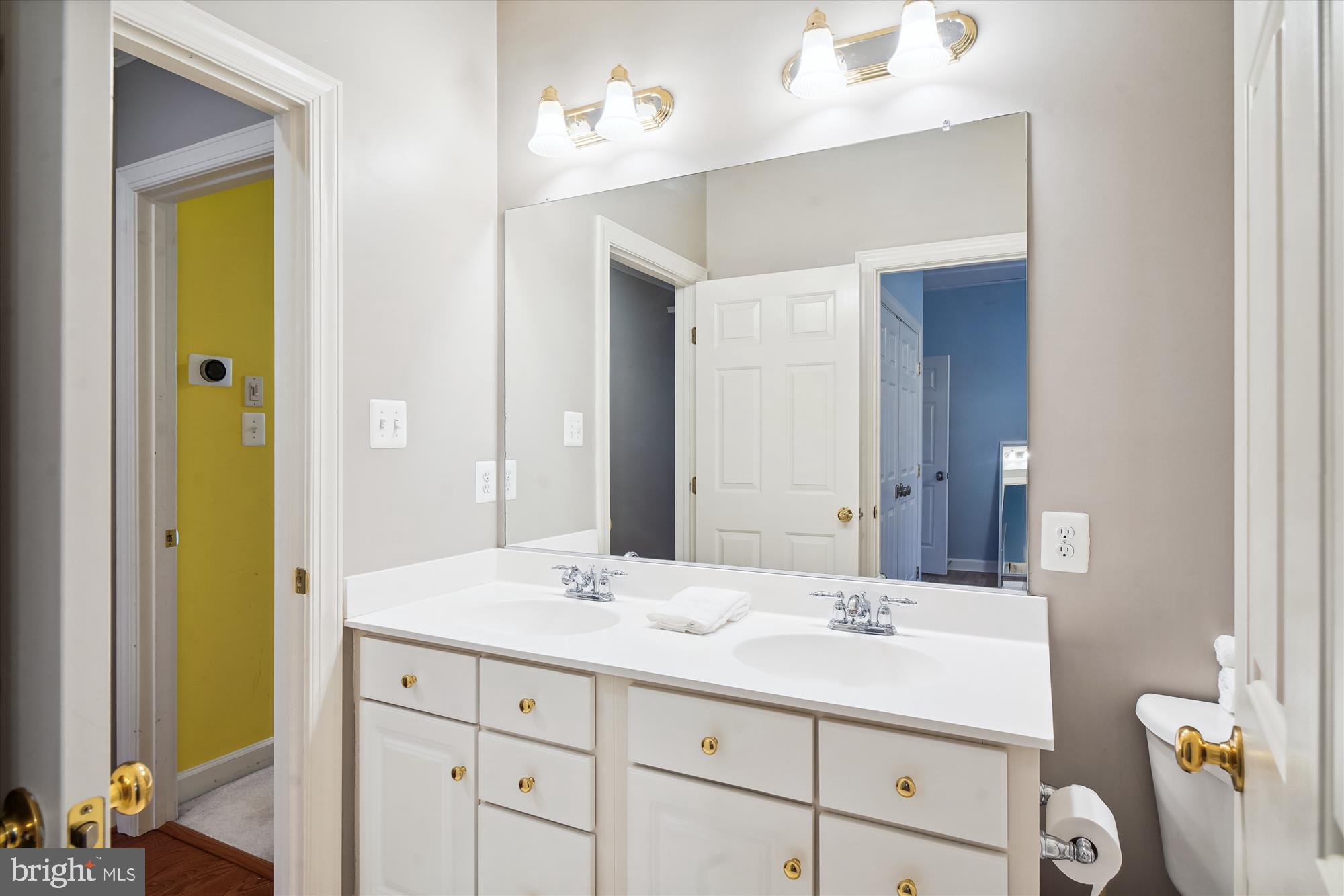 GLENBROOK - Residential