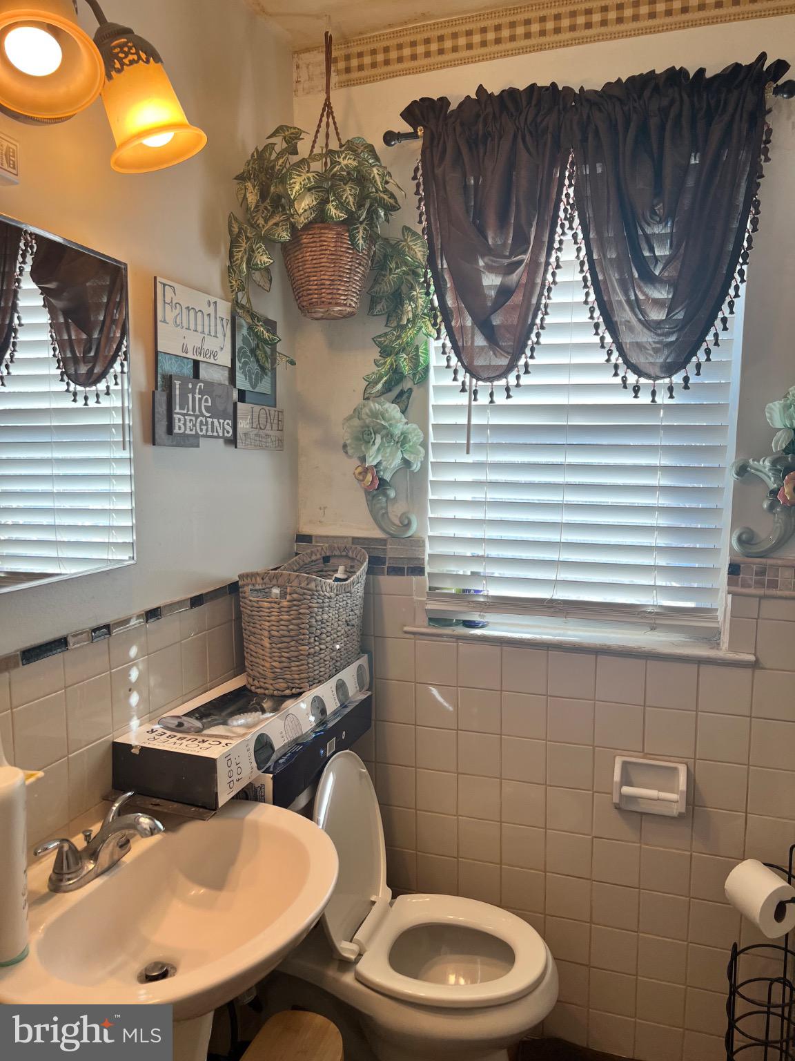 COBBS CREEK - Residential